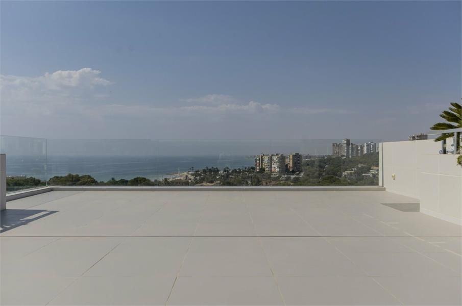 NIEUWBOUW VILLA'S 250 m VAN HET STRAND IN CAMPOAMOR foto 8