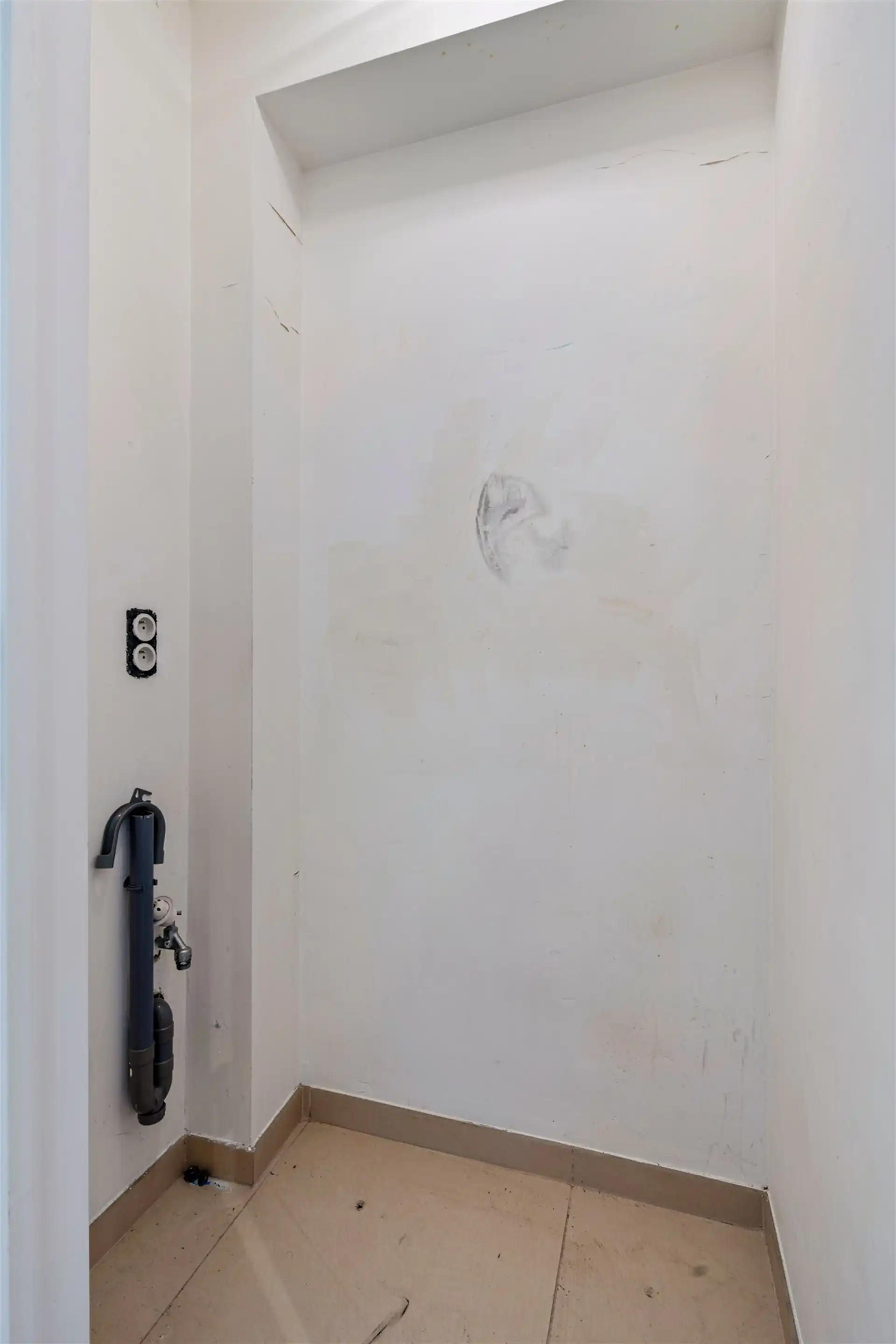 Lichtrijk duplexappartement met terras en 2 kamers foto 7