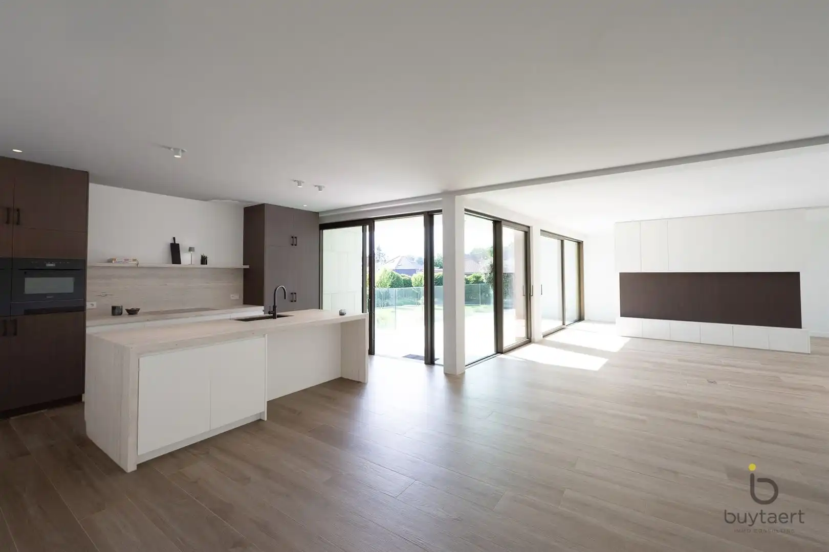 Luxueus nieuwbouwappartement met 2 slaapkamers en ruim terras in hartje Schilde  foto 8