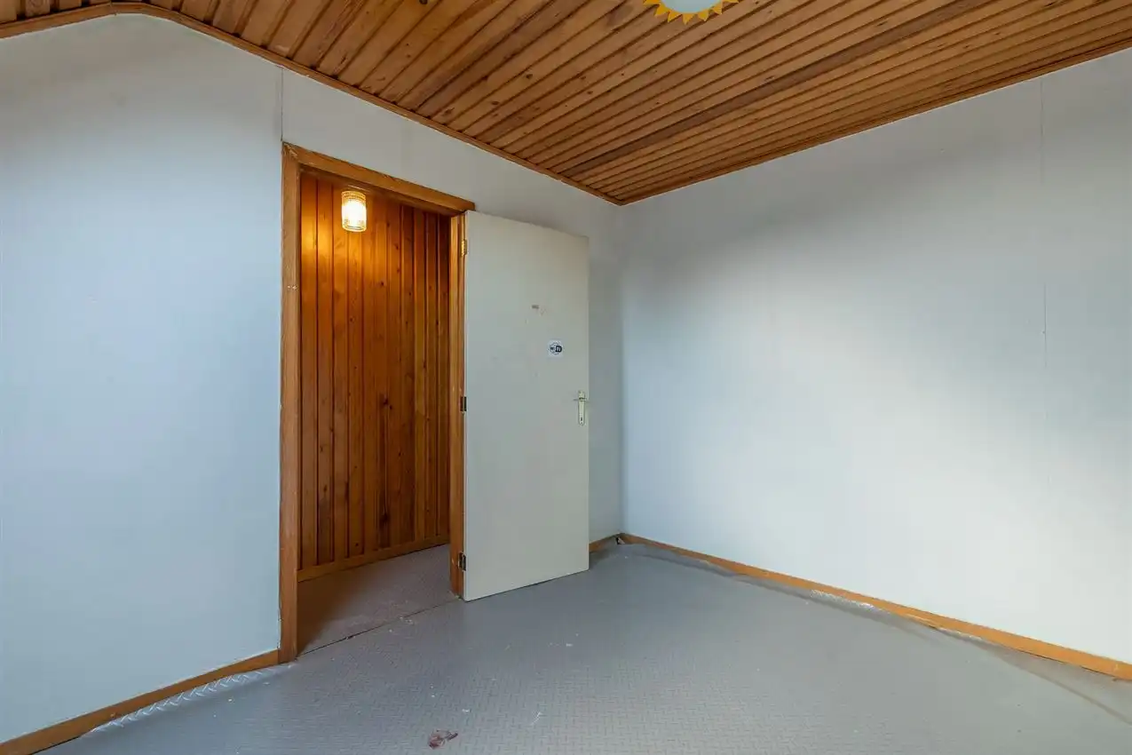 Op te frissen rijwoning in het centrum foto 18