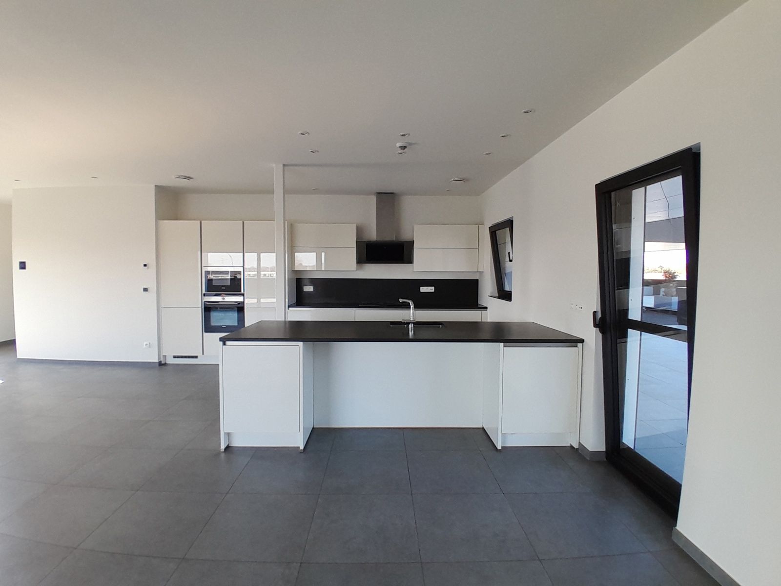 Appartement te huur foto 4