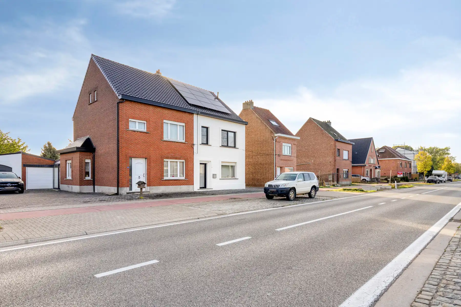 Halfopenbebouwing met tuin, garage en zonnige tuin foto 22