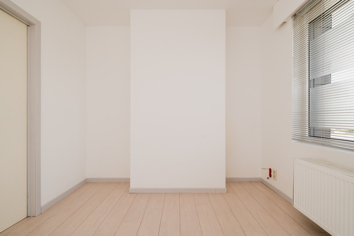 Gerenoveerde dijkwoning met prachtige verzichten! foto 13