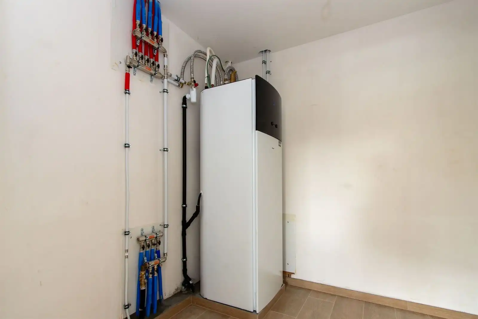 BEZOEKMOMENT  NU ZATERDAG  23/5 tsn 9u en 11  -- 3-slaapkamer appartement van 136m² met terras van 10 m² foto 13