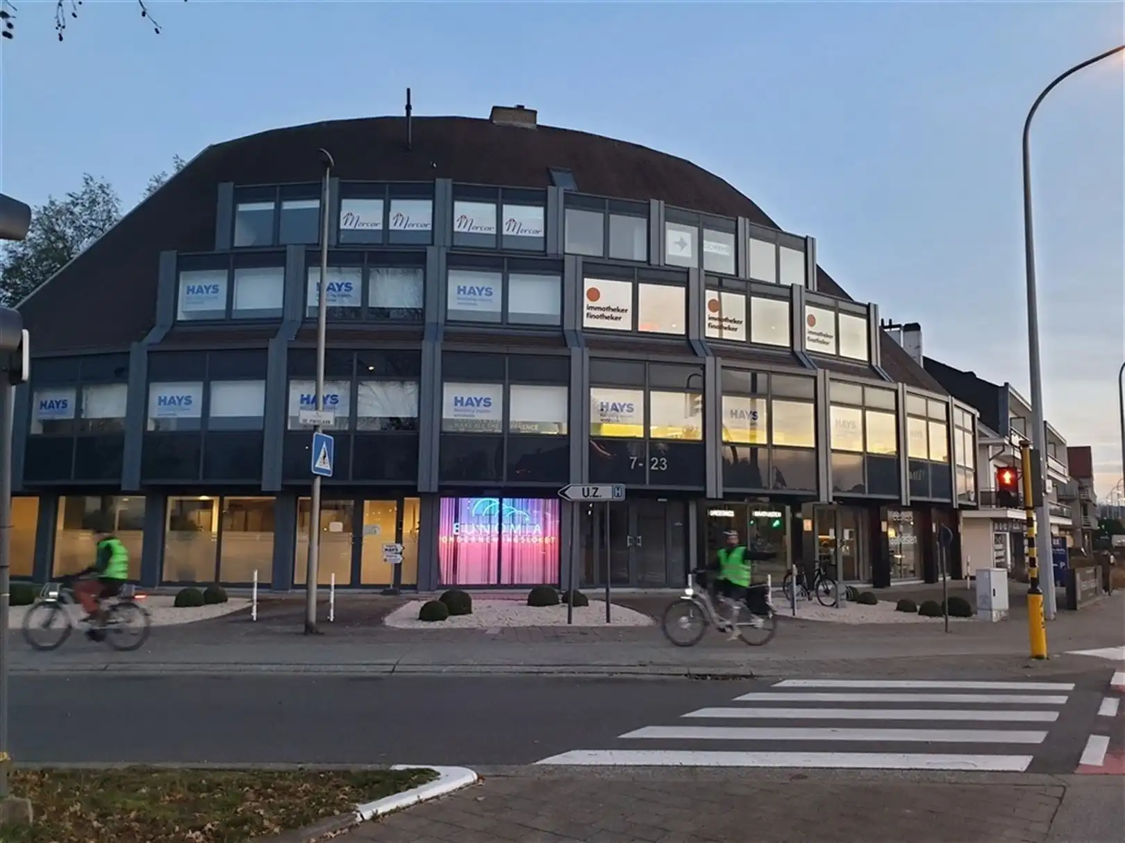 Kantoor op zichtlocatie met vlotte bereikbaarheid foto 3