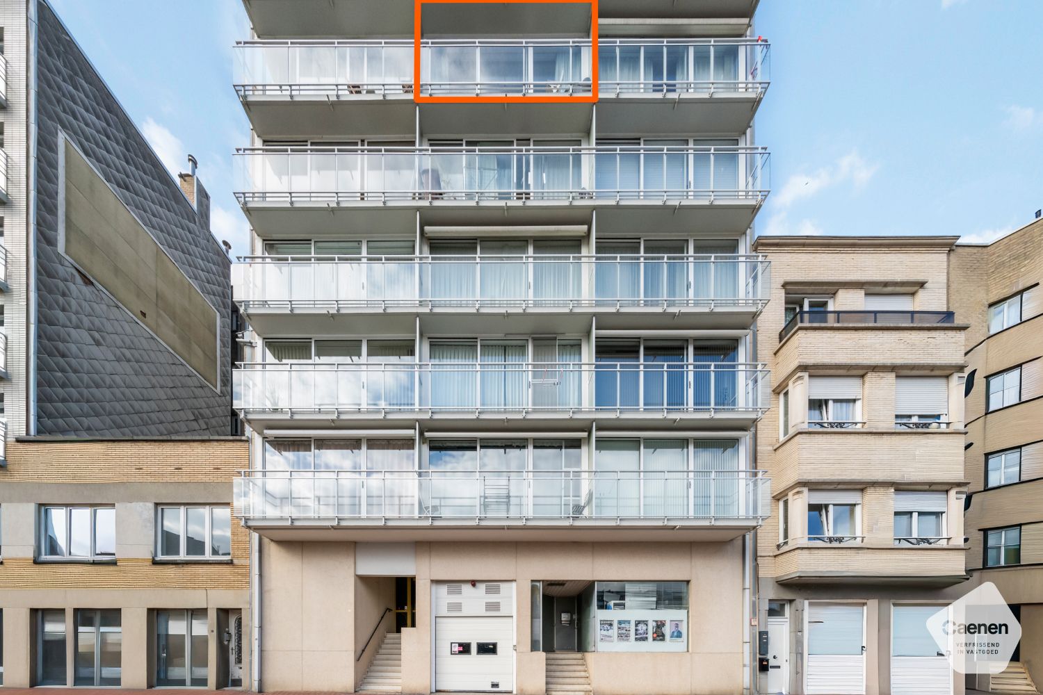 Zongericht twee slaapkamer appartement op een zucht van de Zeedijk foto 13