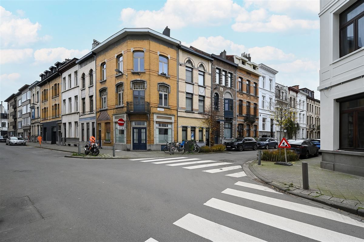 Leuk gelijkvloers met 1 slaapkamer foto 24