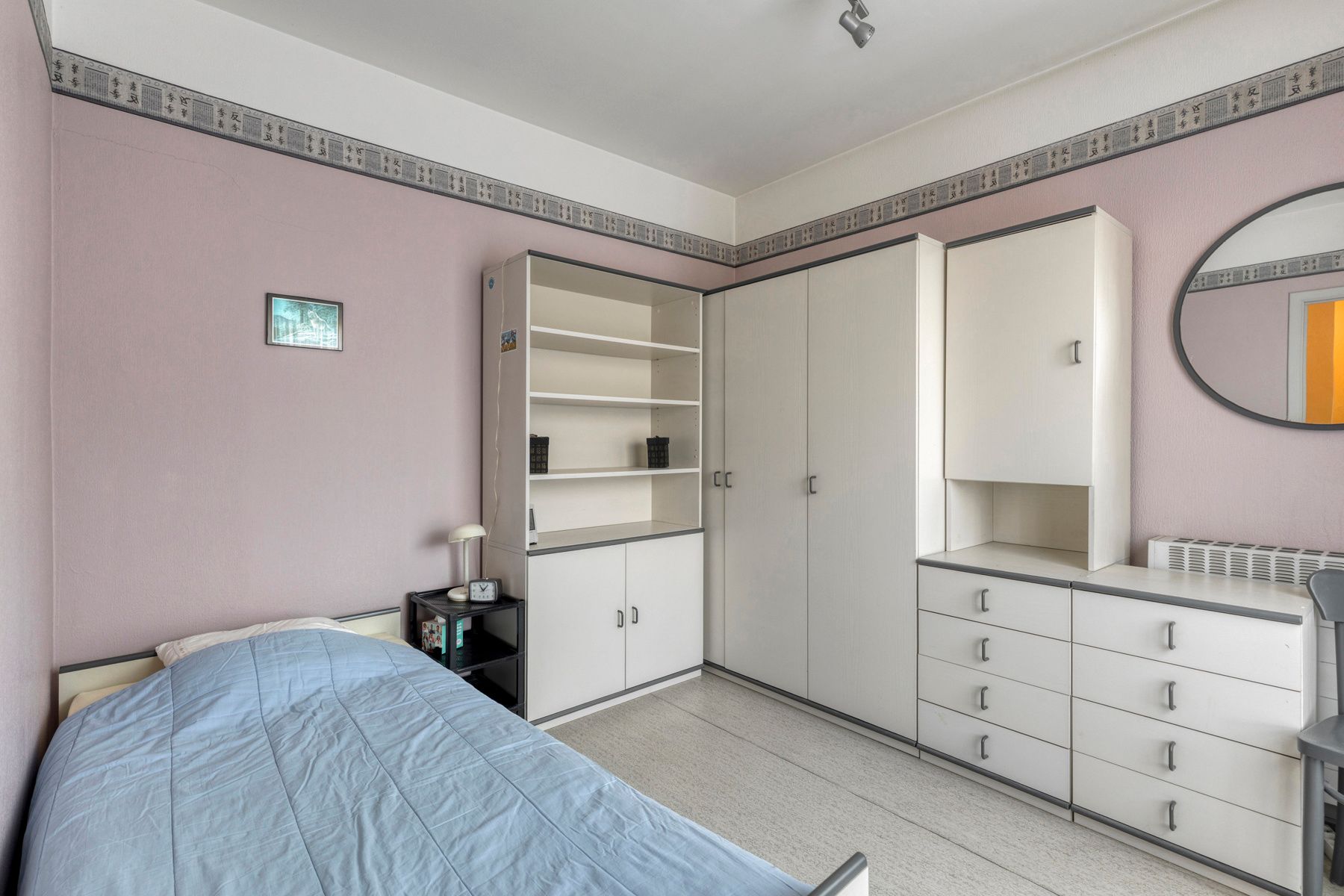 Leemans Immobiliën stelt u  deze centraal, maar toch bijzonder rustig gelegen woning in Dilbeek voor! foto 12