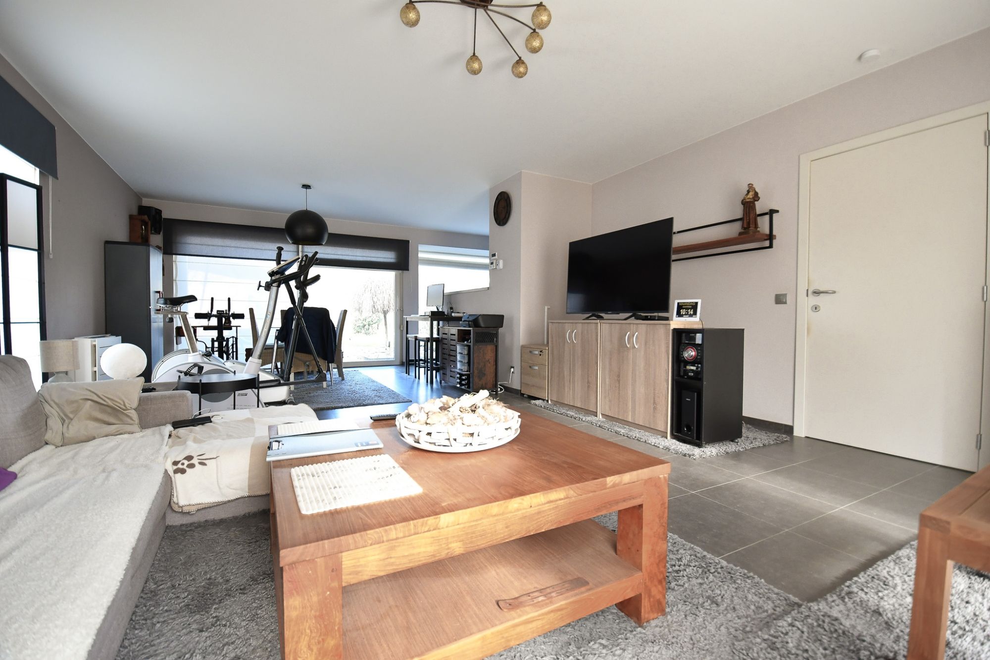 Energiezuinige gezinswoning met 4 slaapkamers en zonnige tuin in Maria-Aalter foto 8