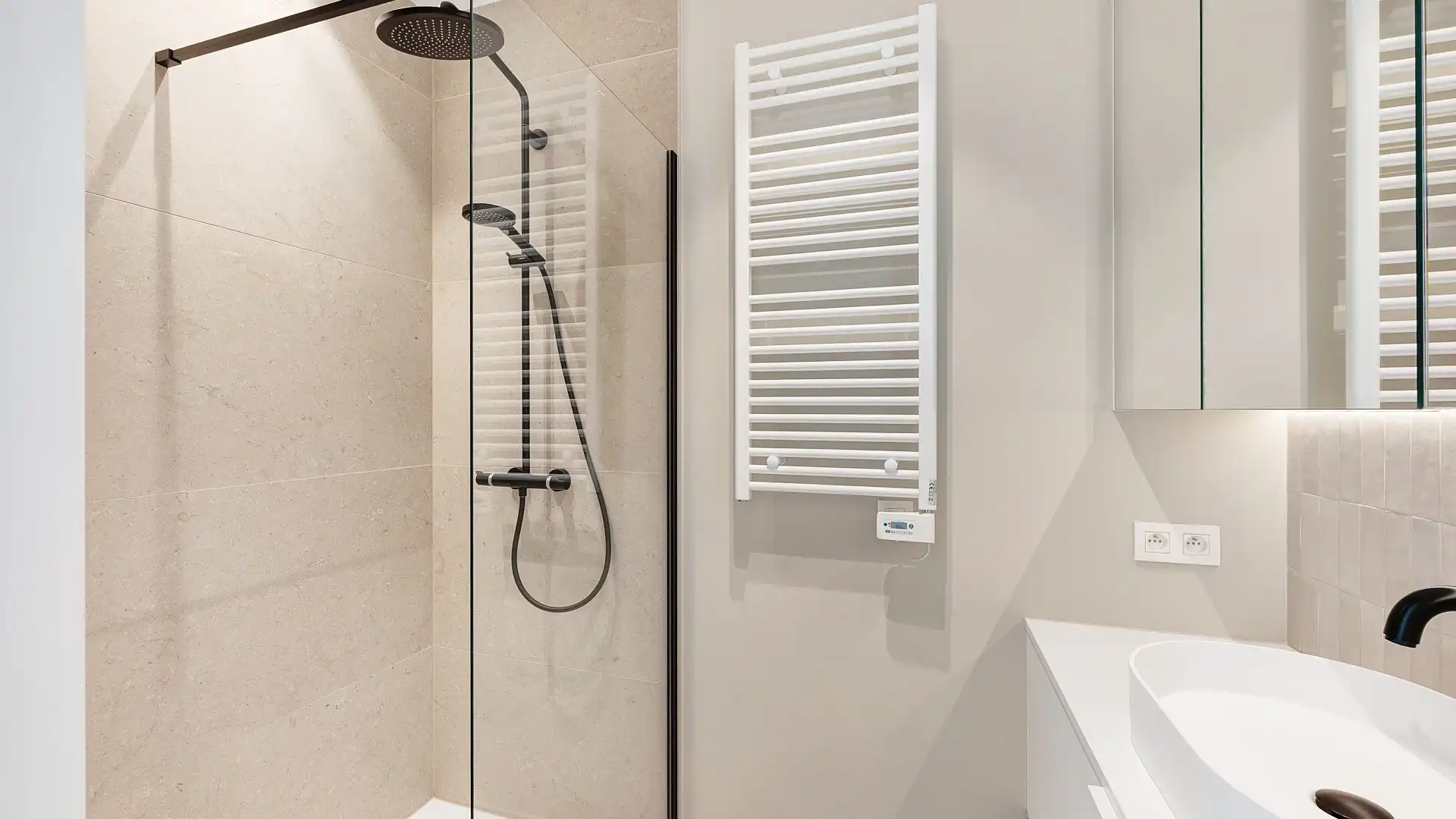 Prachtig nieuwbouw appartement met zijdelings zeezicht in het centrum van Knokke. foto 15