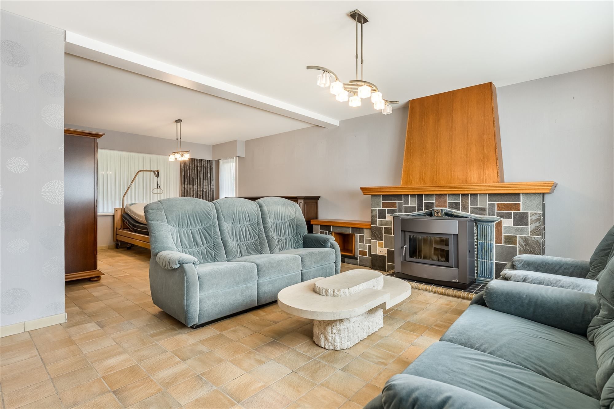 DEELS GERENOVEERDE, PERFECT ONDERHOUDEN WONING OP LEUKE LIGGING foto 3