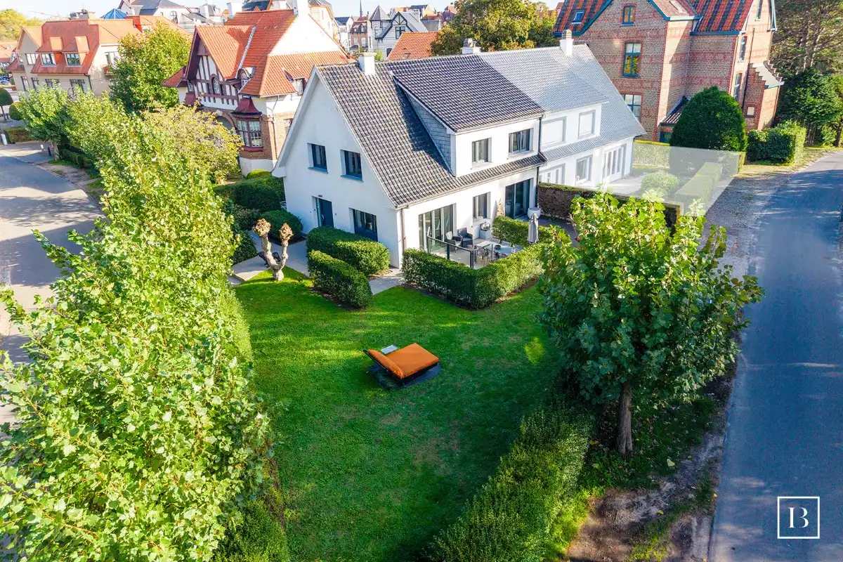 Mooi afgewerkte woning met leuke tuin in de Concessie foto 3