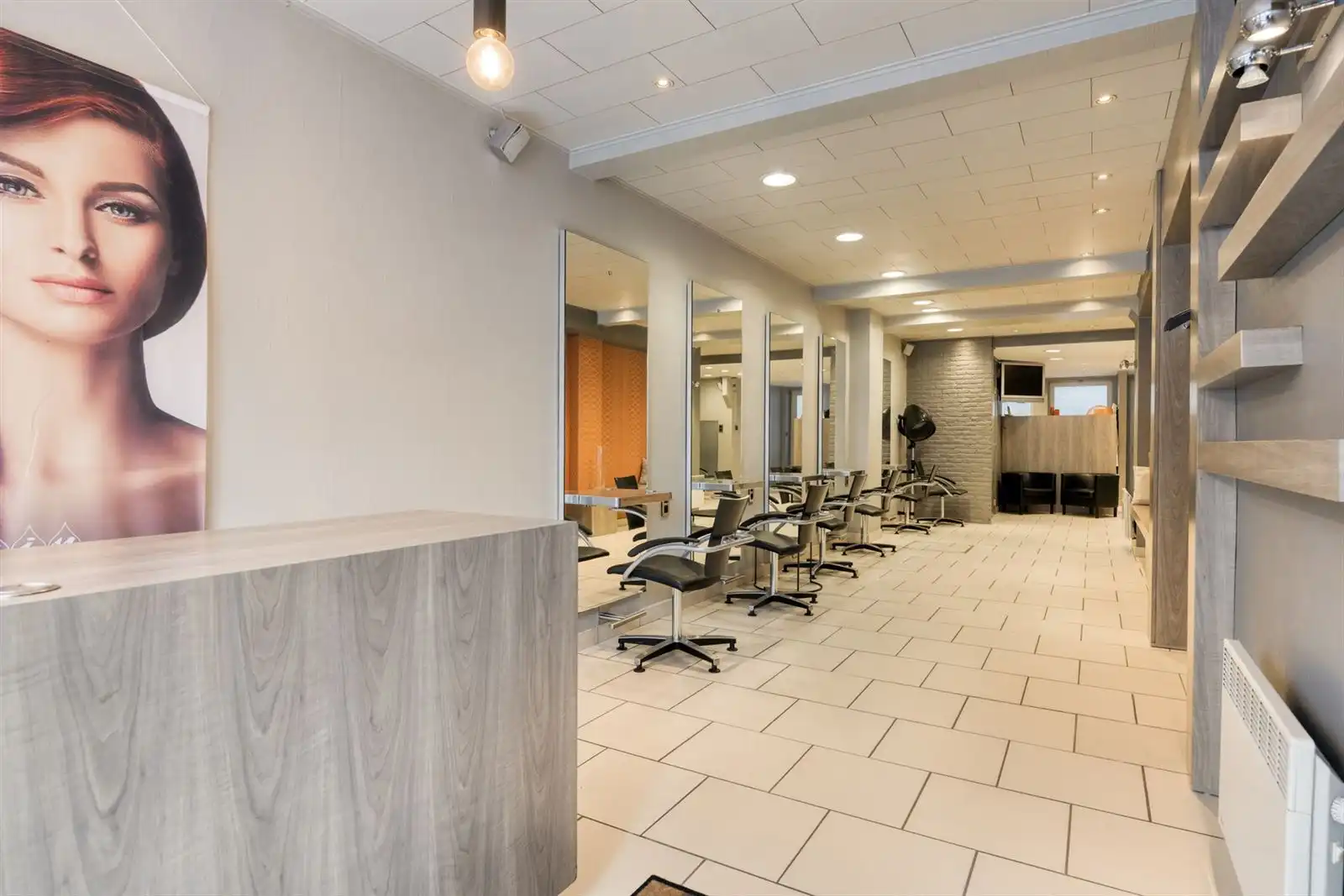 Uniek aanbod in Wilrijk: appartement met handelspand, tuin en bijgebouw  foto 20