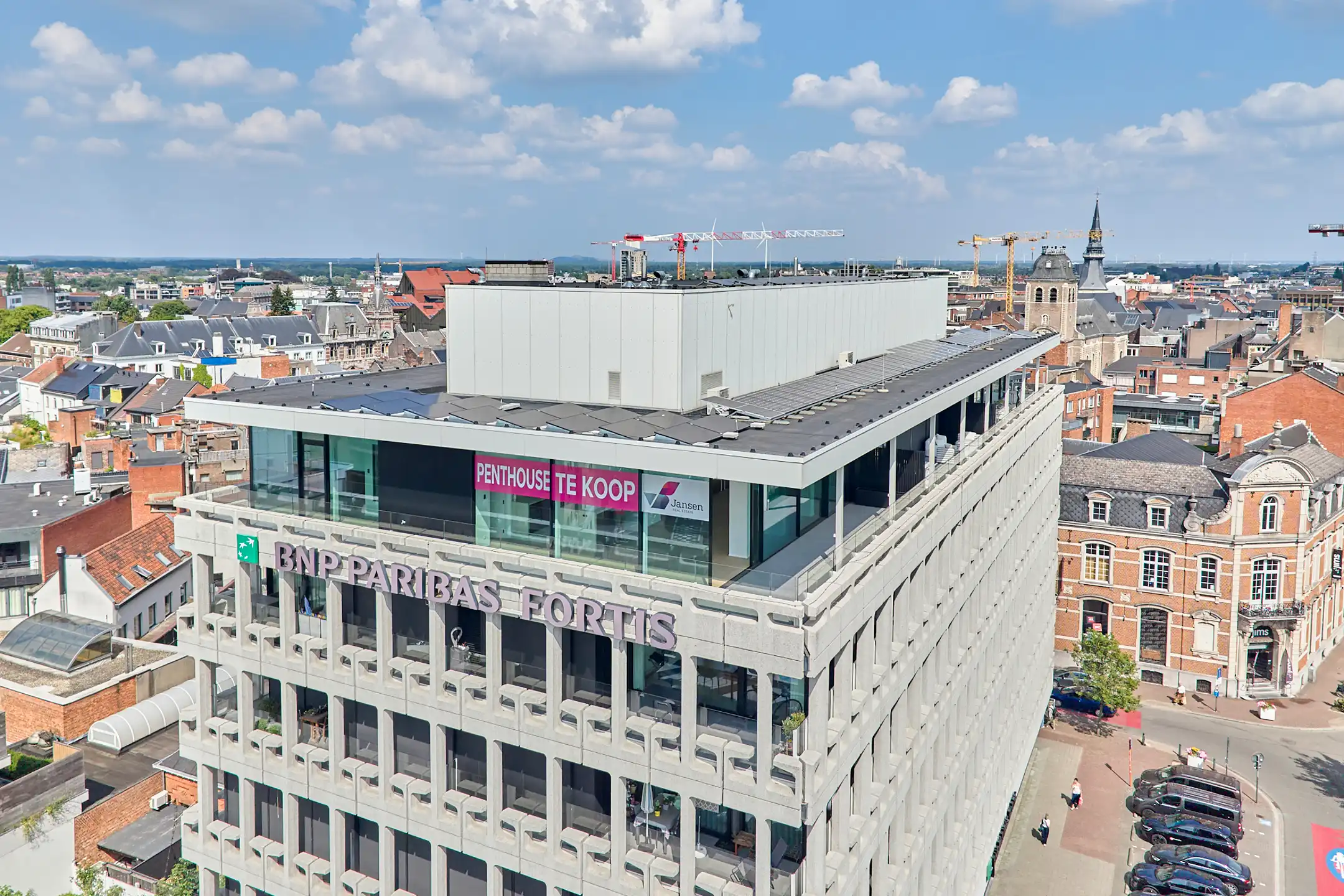 De Generale: Luxe penthouse in het hart van Hasselt. foto 12