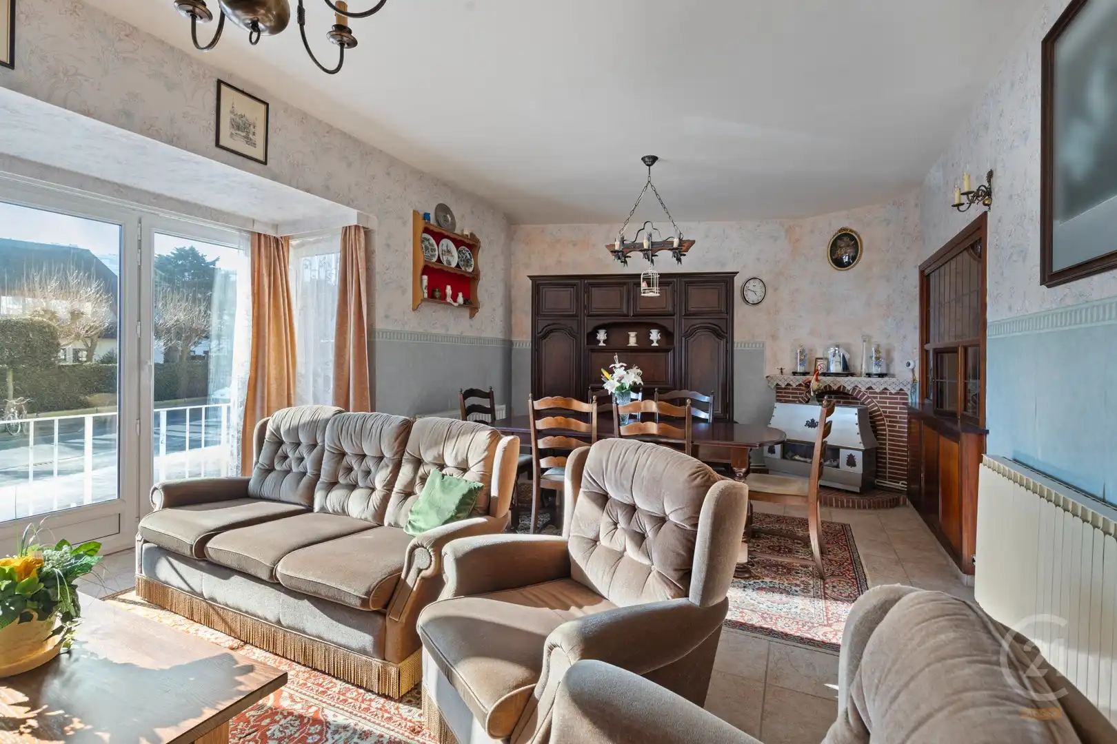 Te Renoveren Appartement in Westende – 3 Slaapkamers foto 3