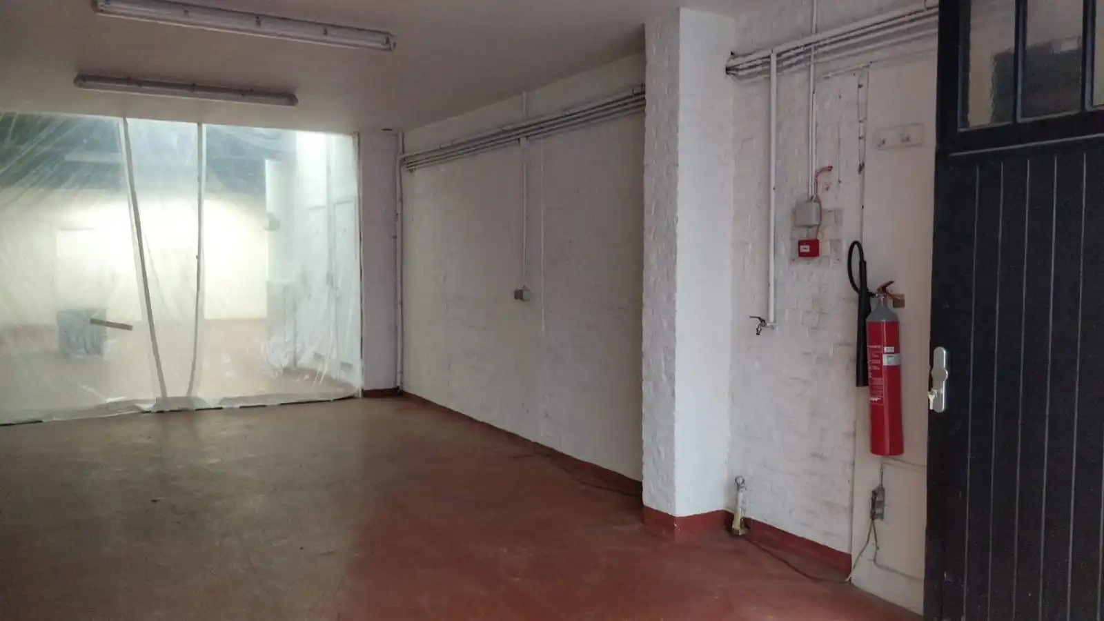  Kamerwoning met 4 kamers (conformiteitstattesten) en een opslagplaats. foto 15
