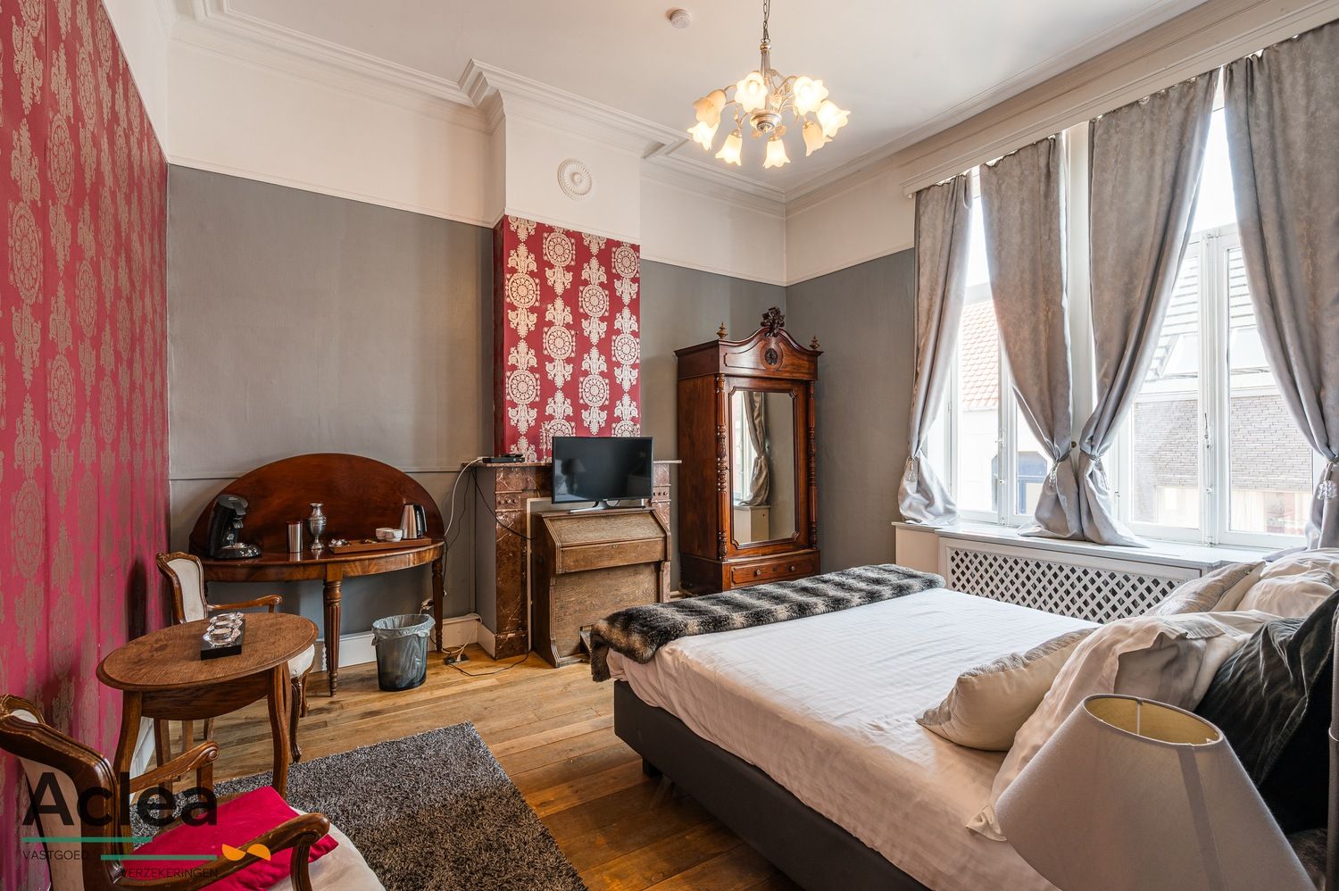 Karaktervolle burgerwoning in eclectische stijl in centrum Eeklo foto 17