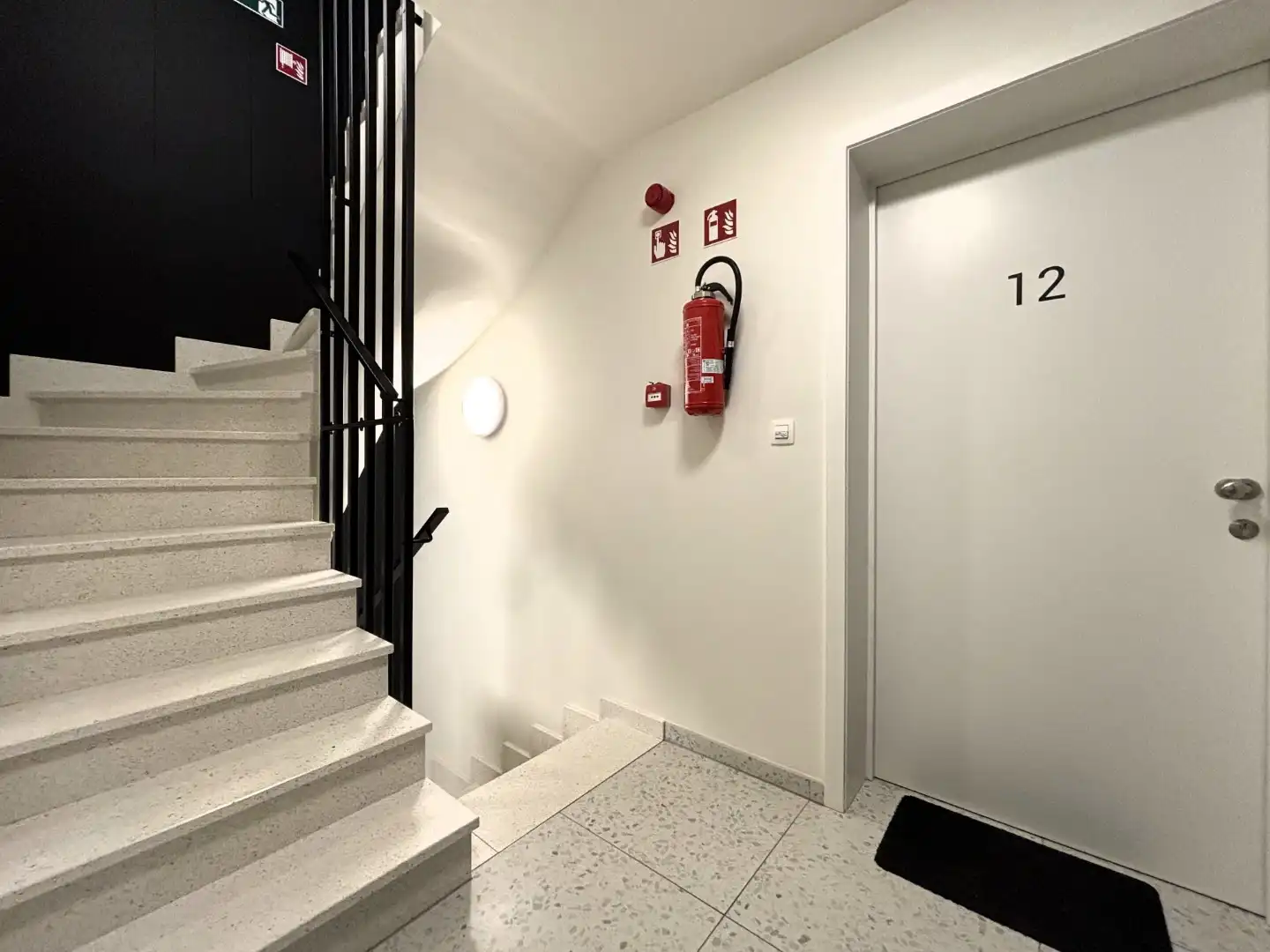 Nieuwbouwappartement te huur centrum Roeselare foto 3