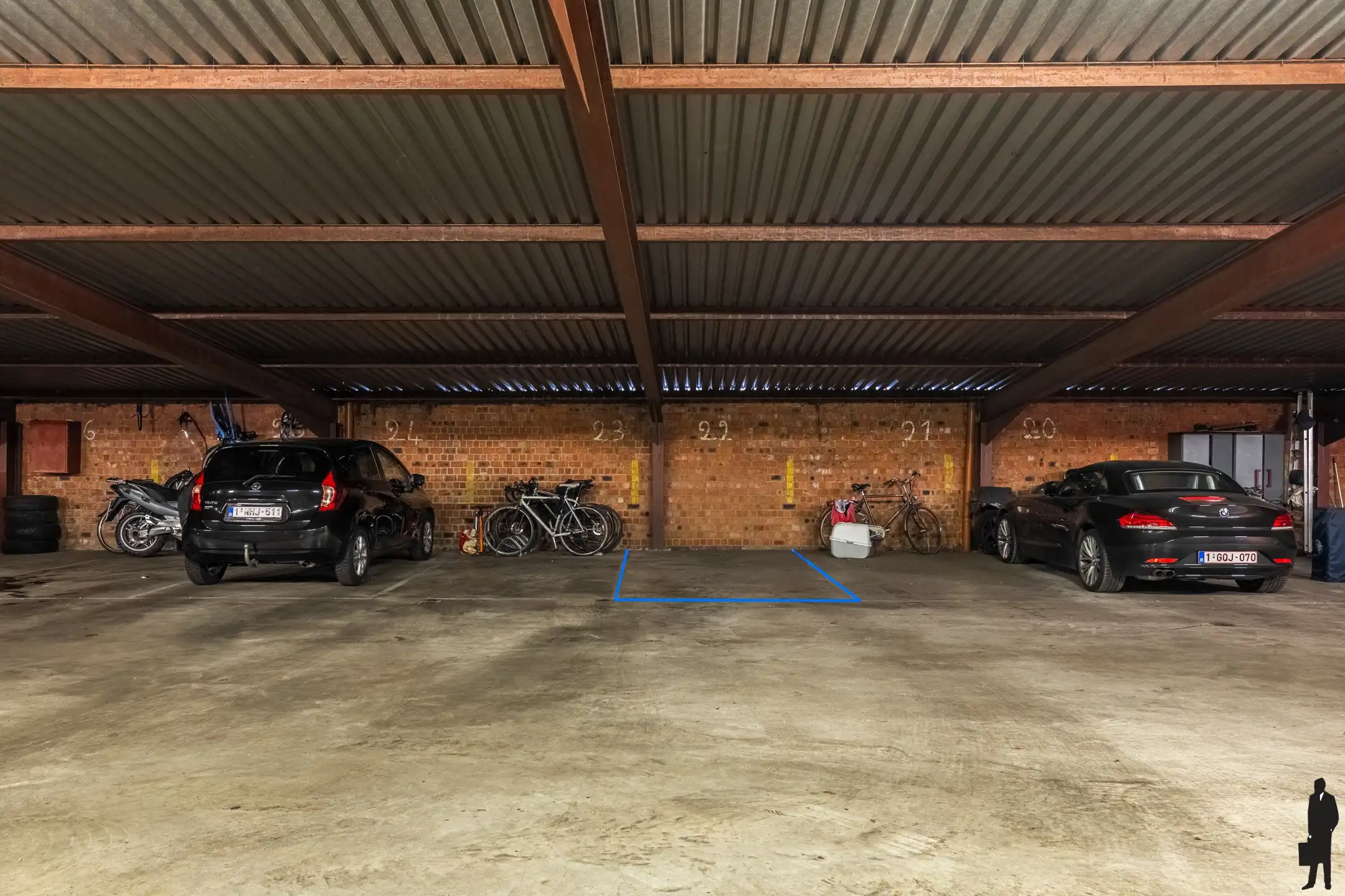 Autostaanplaats in overdekt garagecomplex te Wilrijk  foto 2