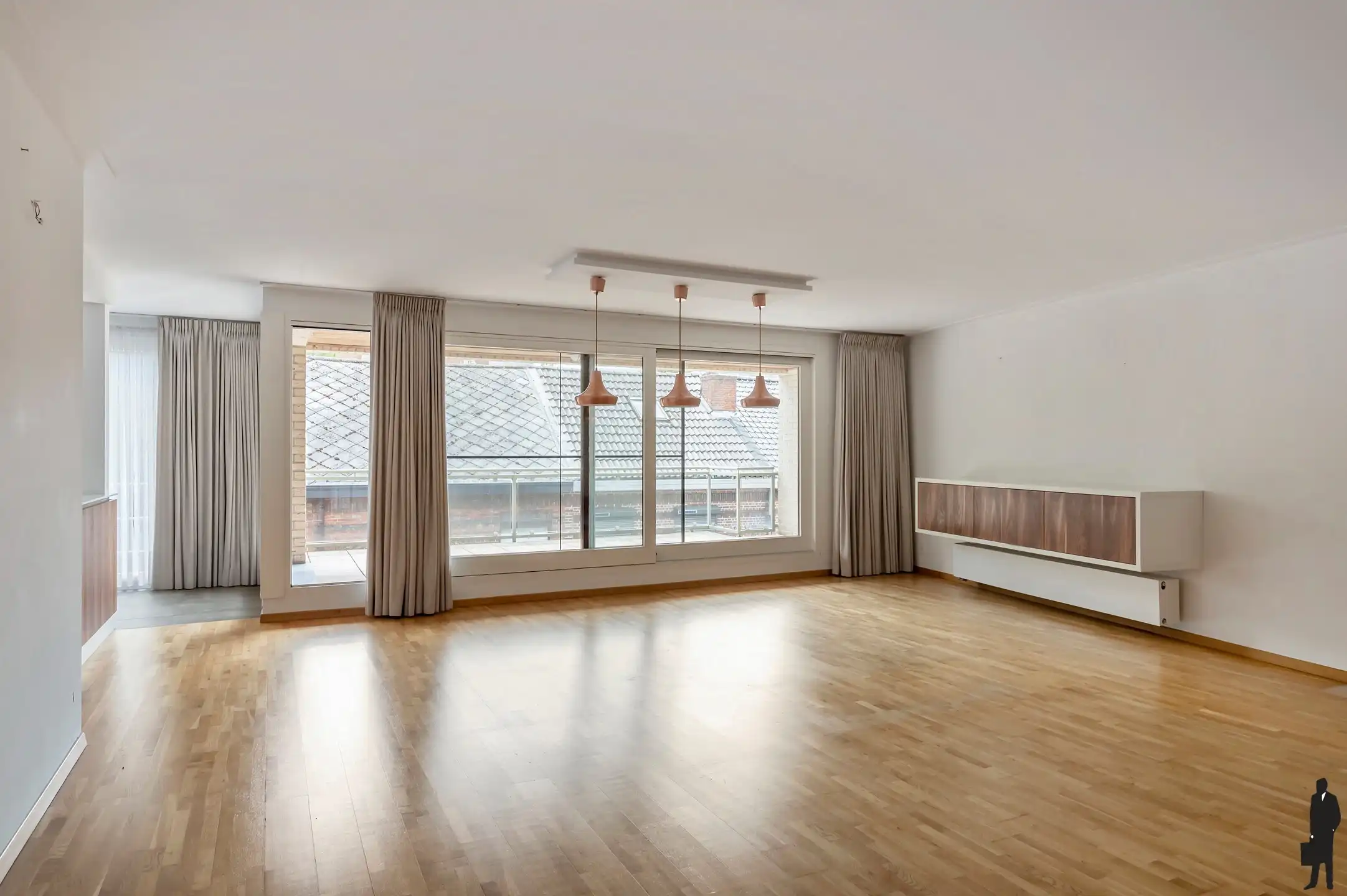 Ruim appartement van 123m² met zuidterras foto 3