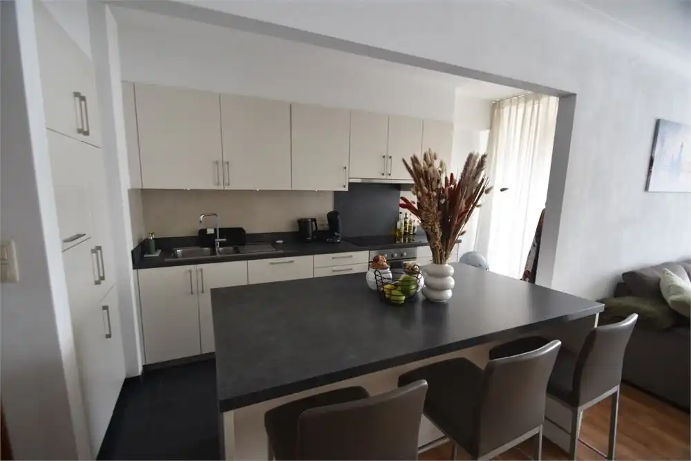 Appartement te huur foto 3