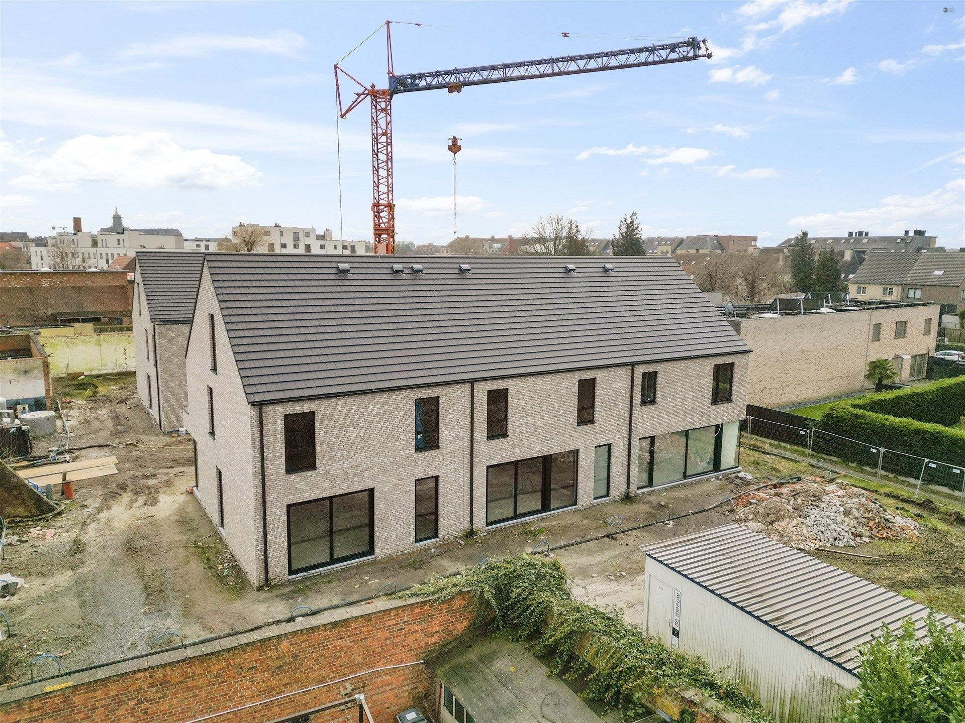 Rustig gelegen HOB met mogelijkheid tot 5 slaapkamers foto 5