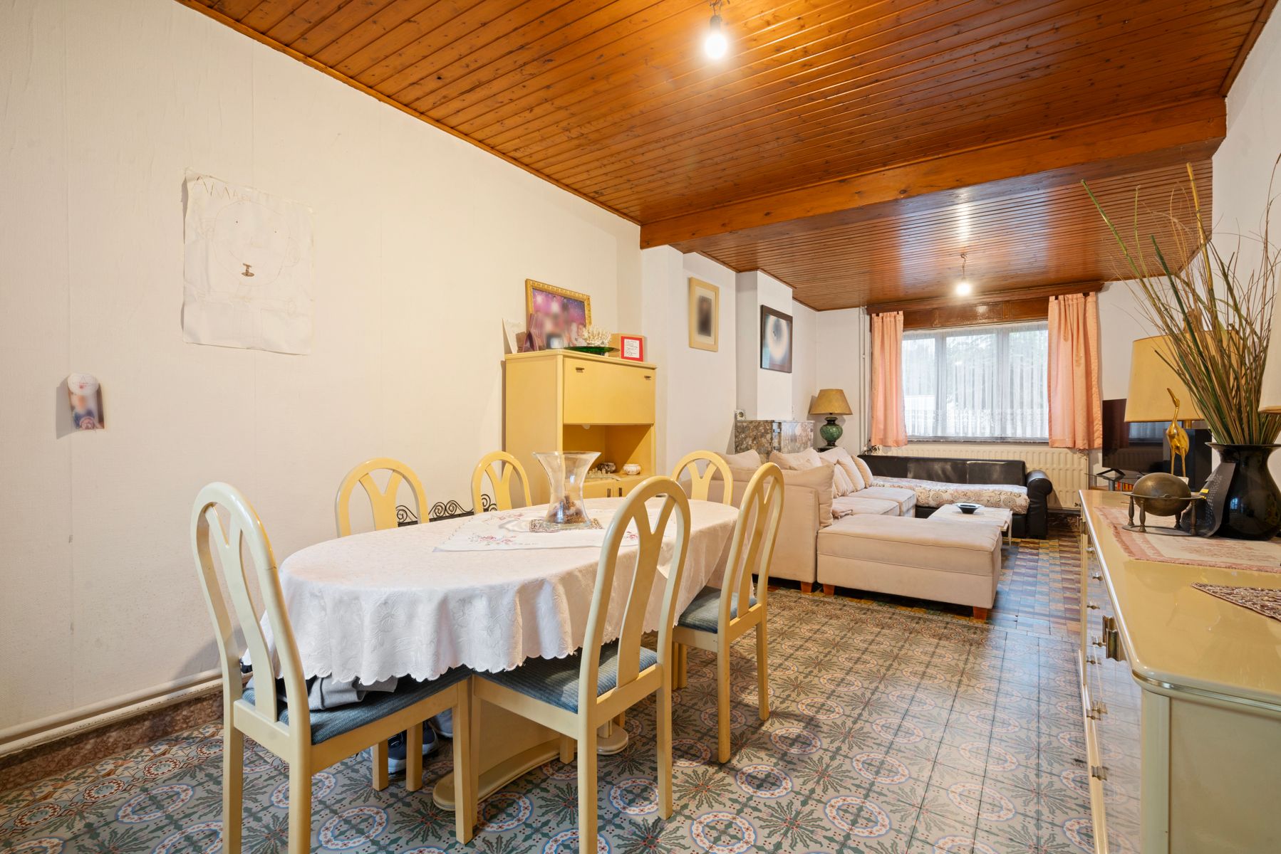 Woning met veel potentieel, drie slaapkamers en tuin foto 3