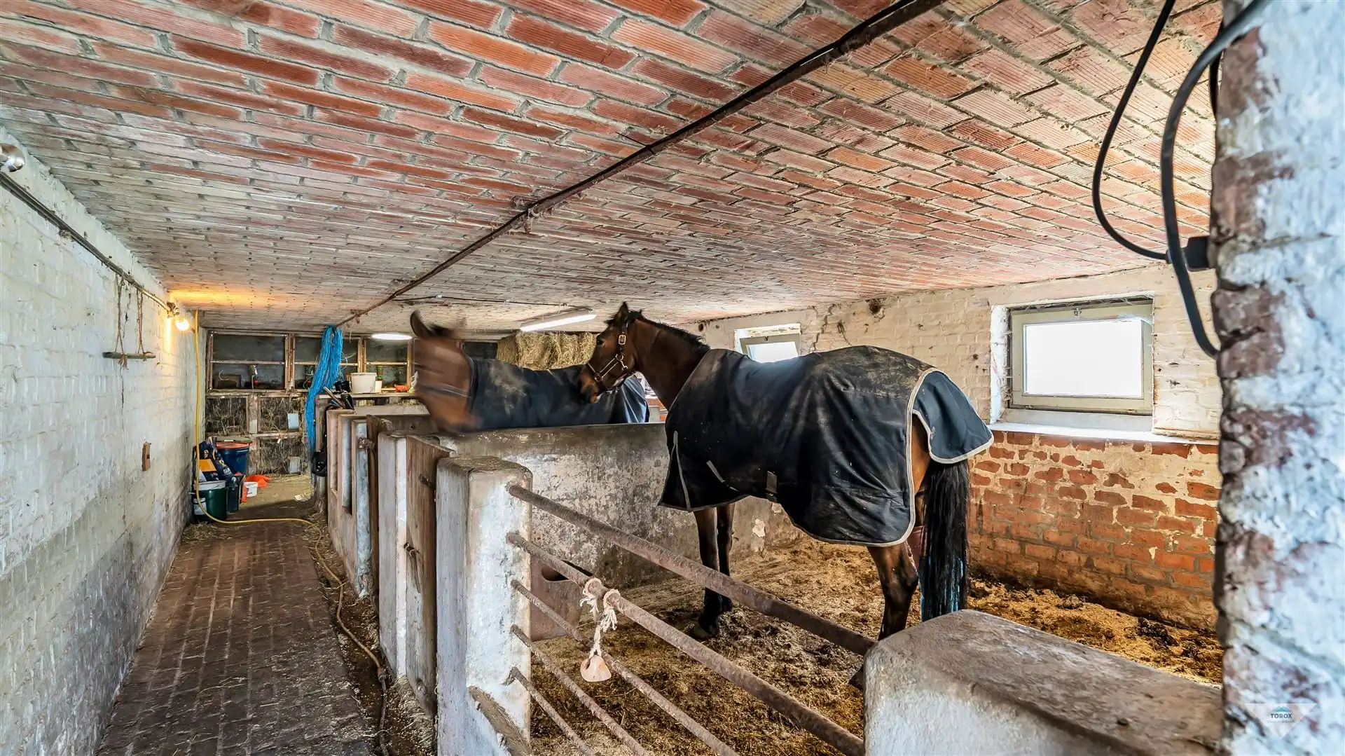 Charmante hoeve met enorm potentieel in Bierbeek foto 9