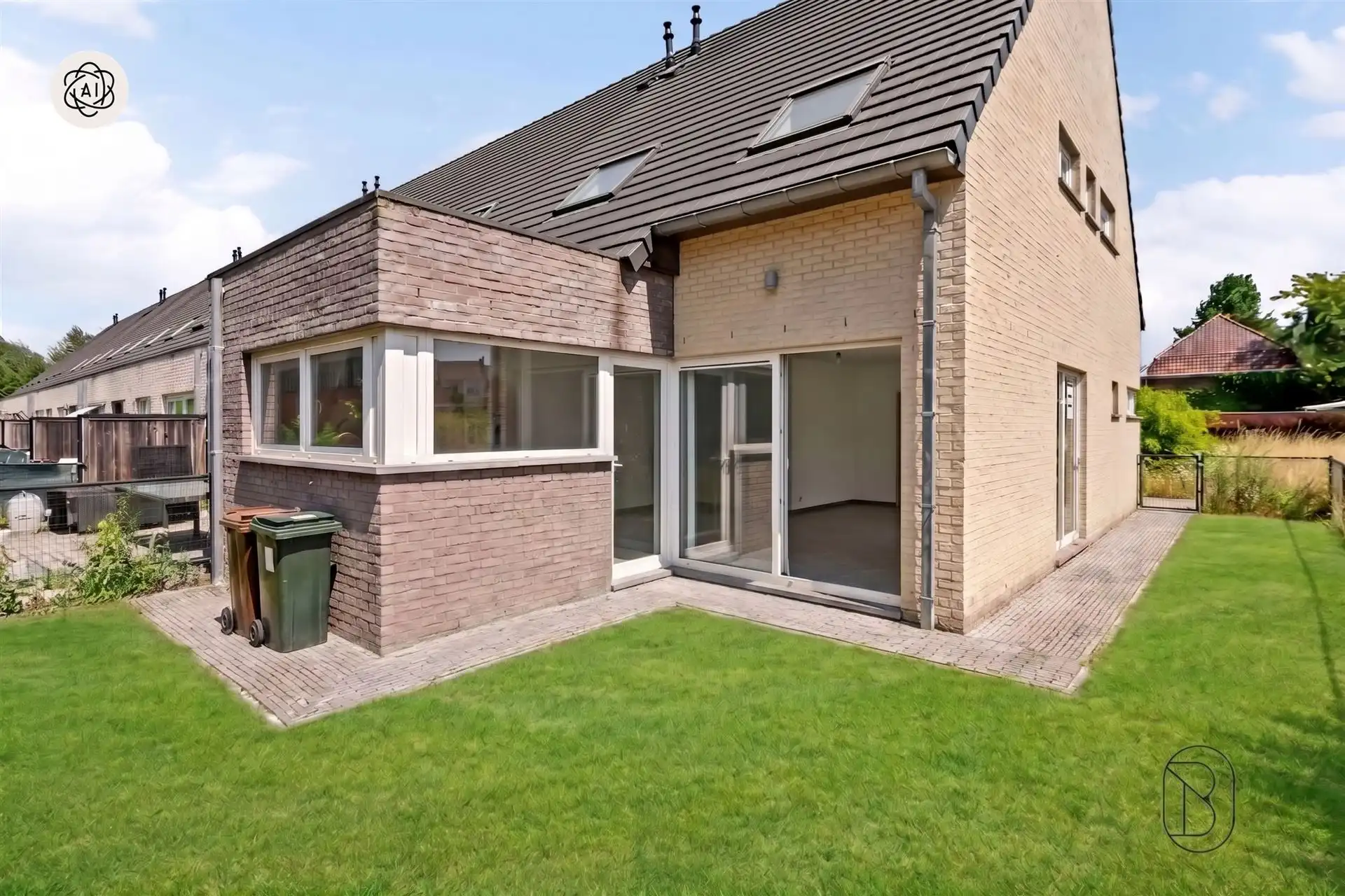Instapklare HOB met zonnige tuin en 3 SLK! foto 8