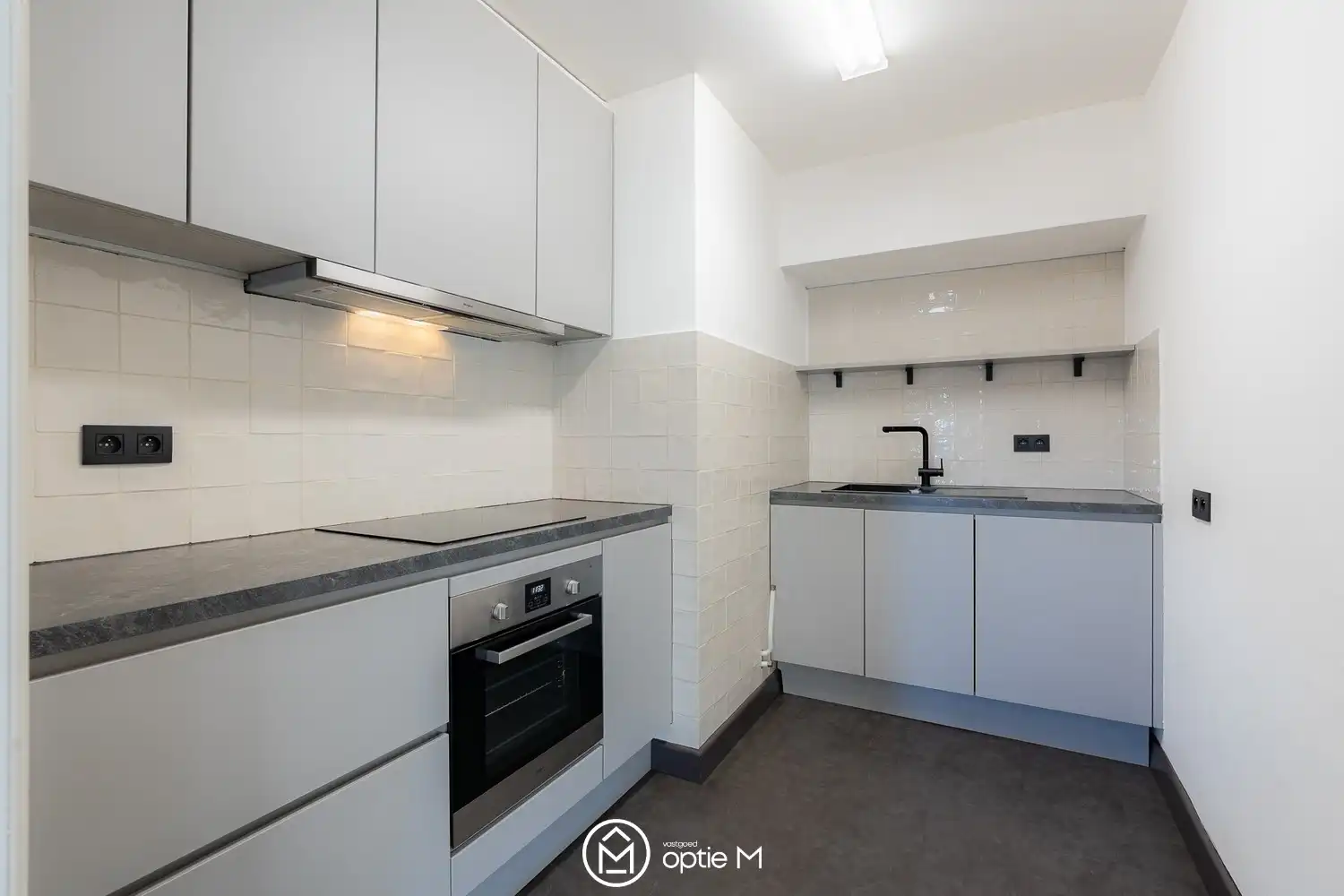 Instapklaar appartement te koop op goede locatie in Hasselt foto 3
