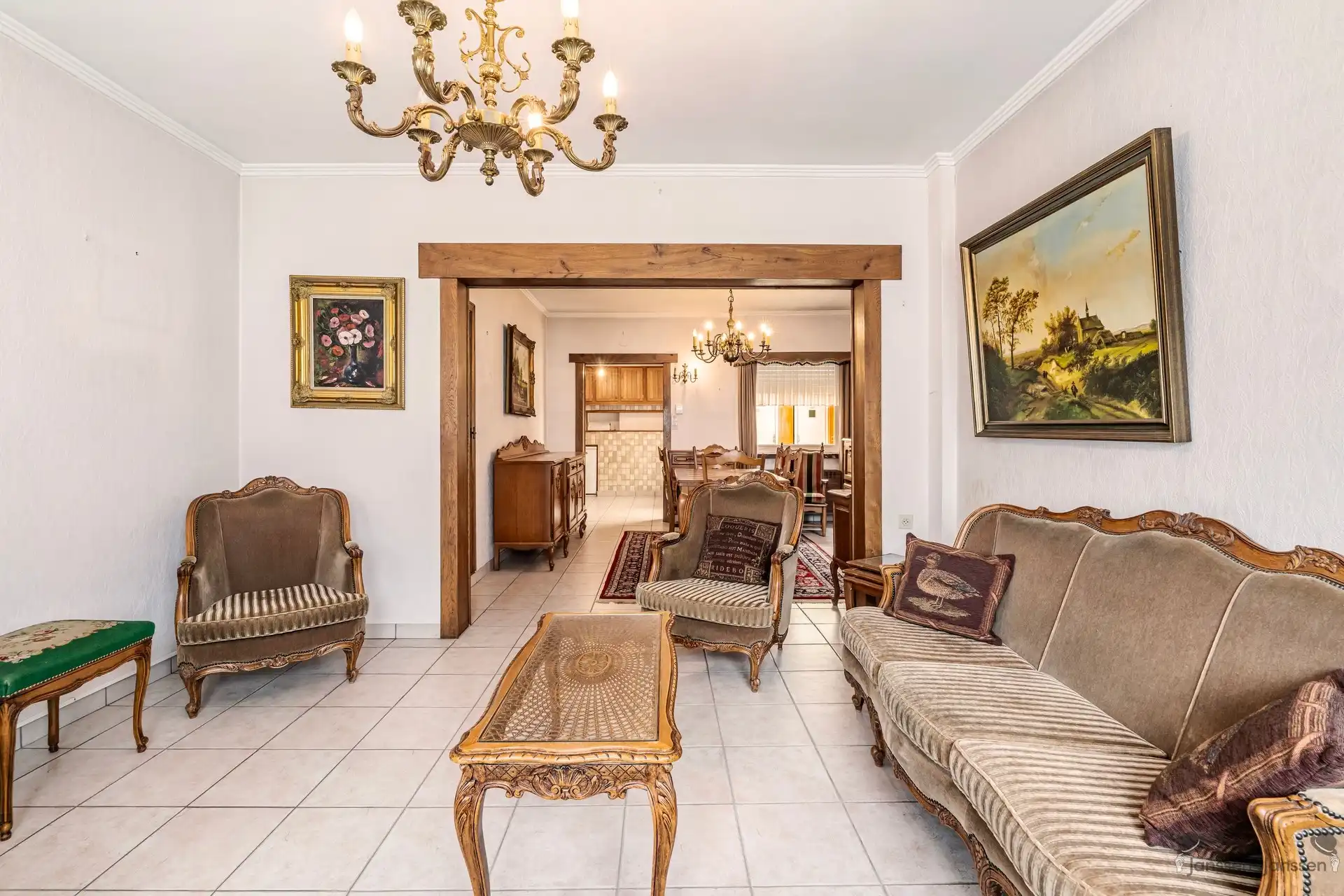 Te renoveren woning met 3 slaapkamers te Beerzel foto 3