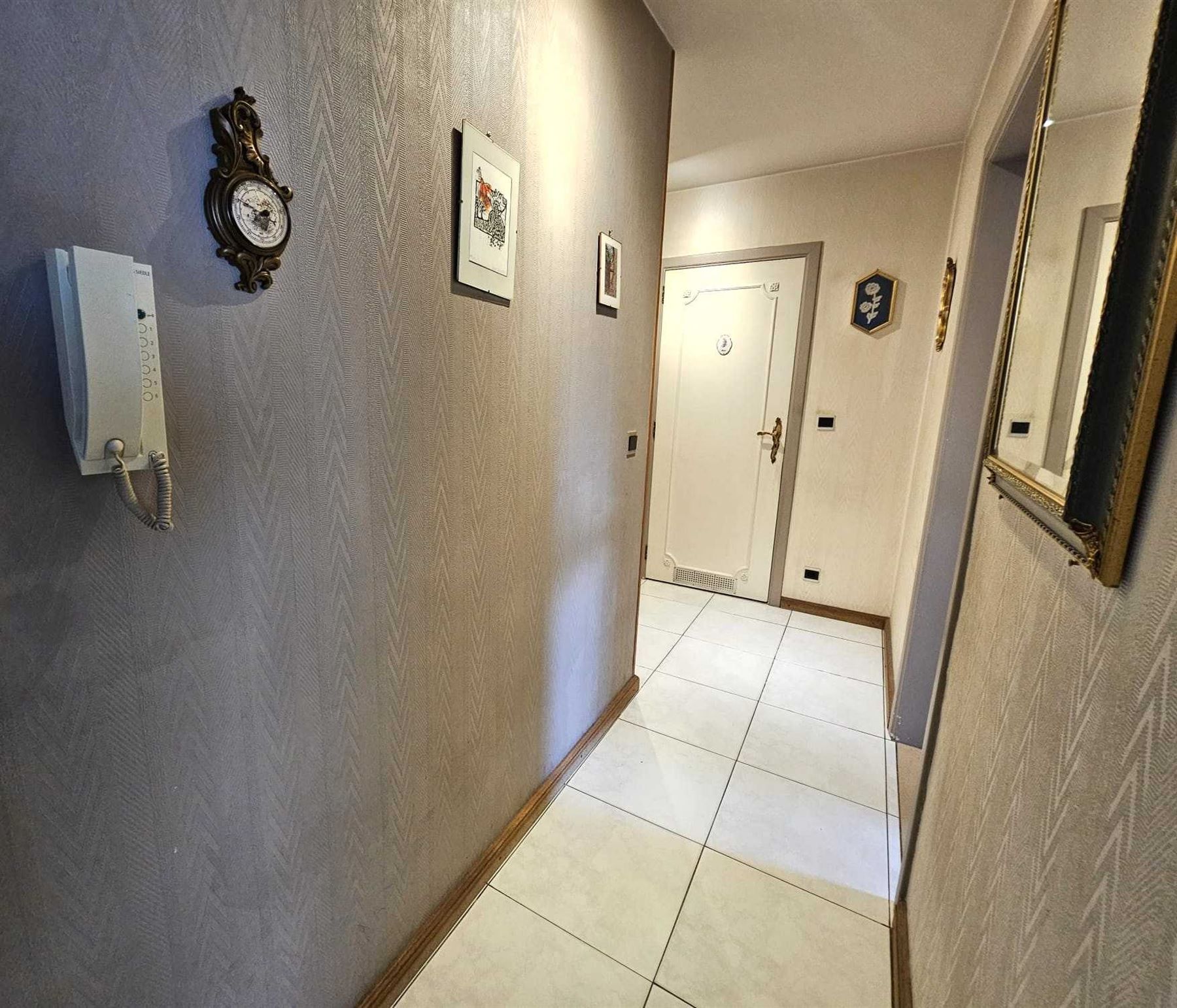 Ruim 2-slpk appartement met terrassen! foto 2