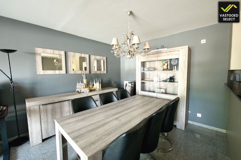 Energiezuinig appartement met ruim terras te koop in Maldegem foto 2