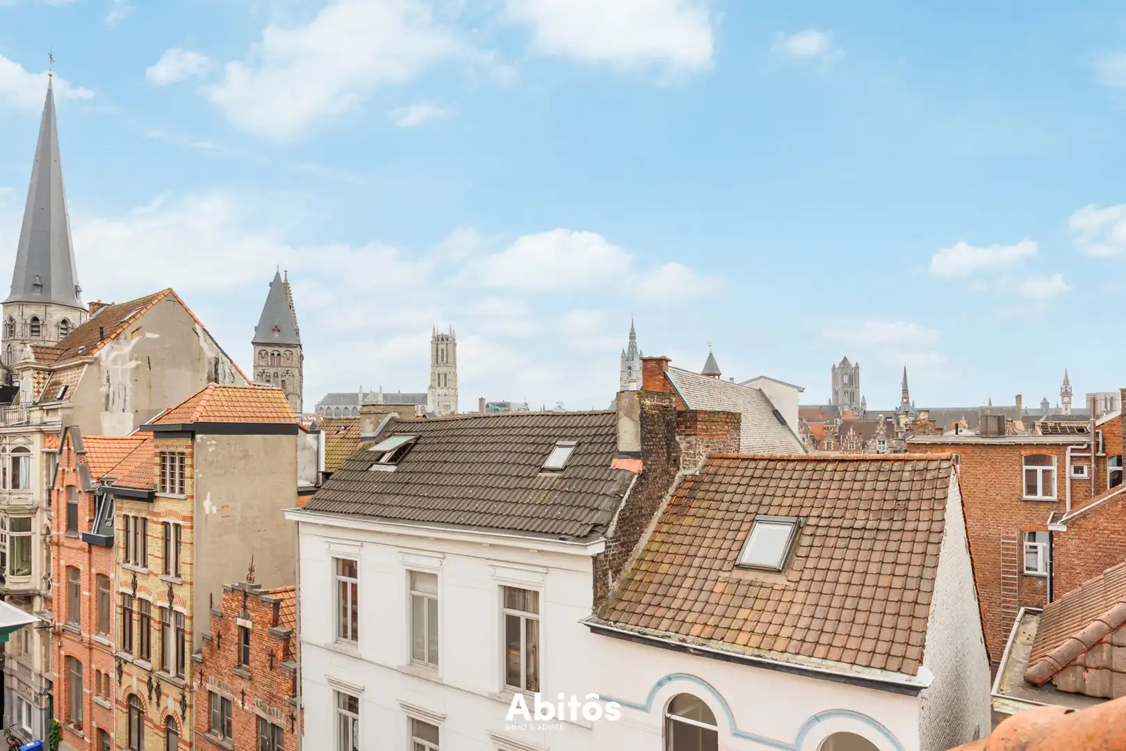 Uniek triplex-appartement met 3 slaapkamers en prachtig uitzicht in hartje Gent foto 17