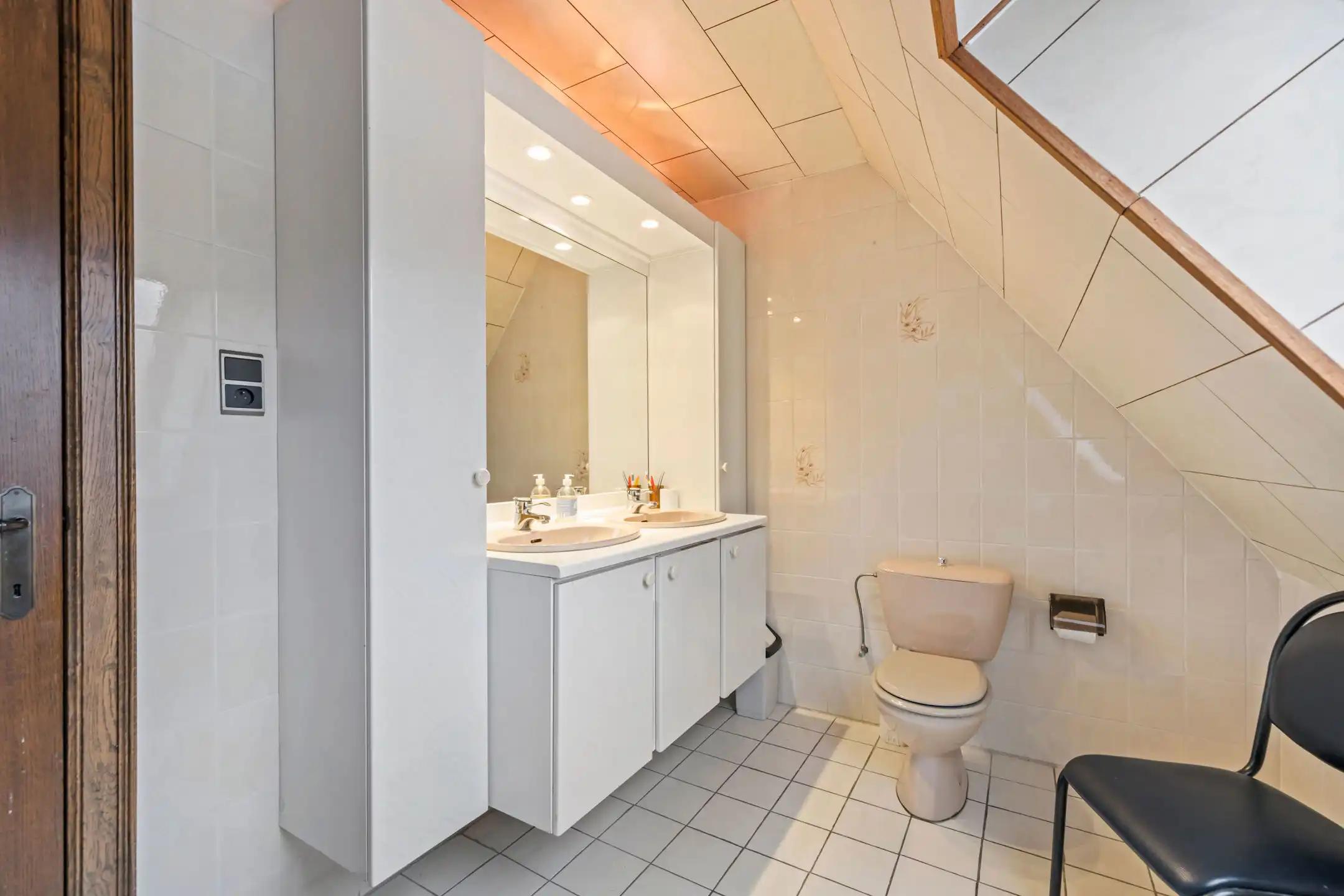 Statige villa 4 (5) slpk met grote tuin foto 33