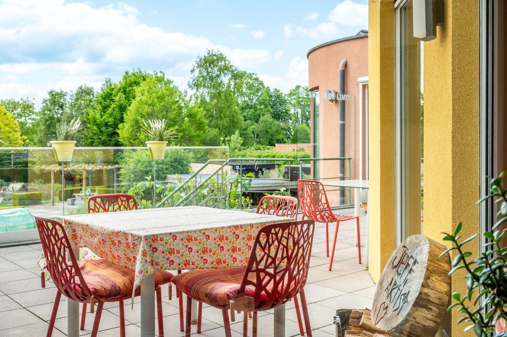 Unieke handelswoning met zwembad, atelier en zonneterras in Ruisbroek (Puurs) foto 8