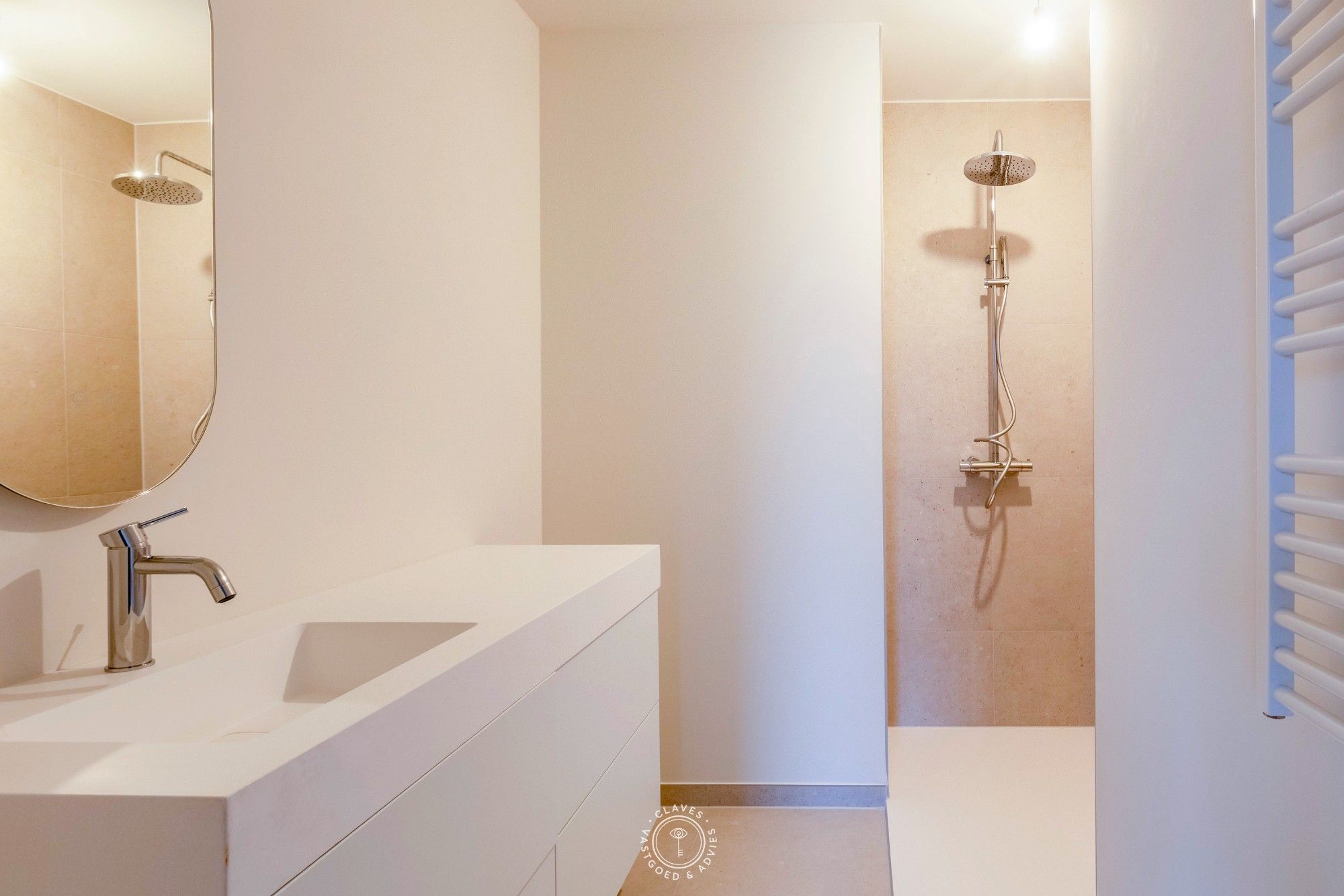 Stijlvol nieuwbouw appartement op prachtige locatie aan de Schelde foto 14