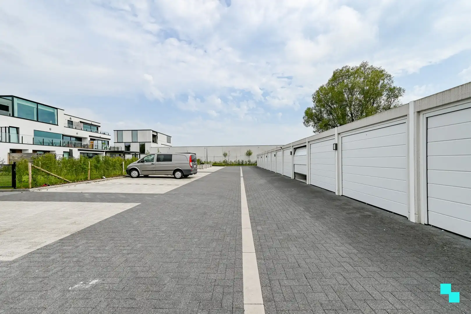 Nieuwbouw tweeslaapkamerappartement met garagebox in centrum Lendelede foto 26