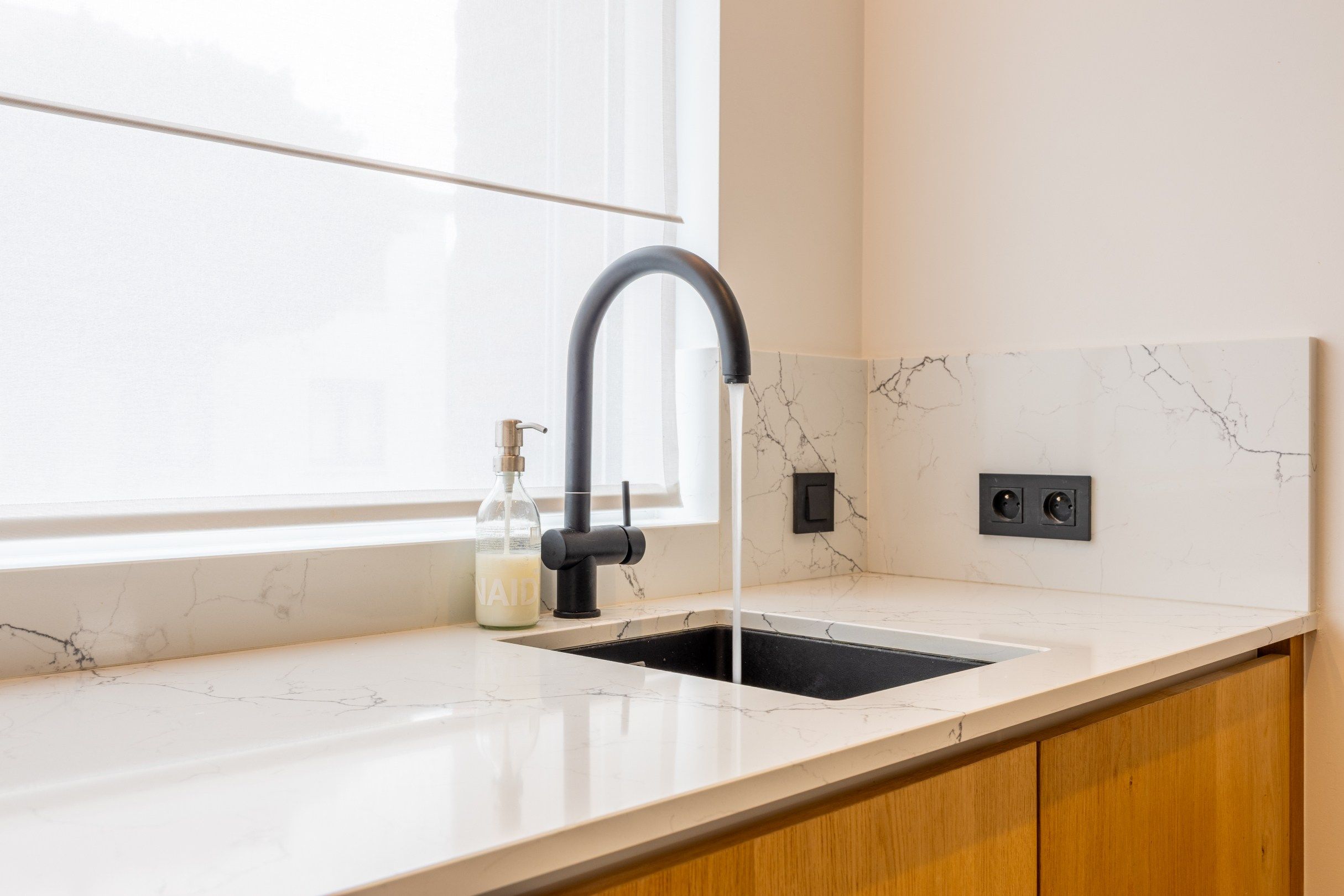 GERENOVEERDE WONING OP TOPLOCATIE!  foto 9