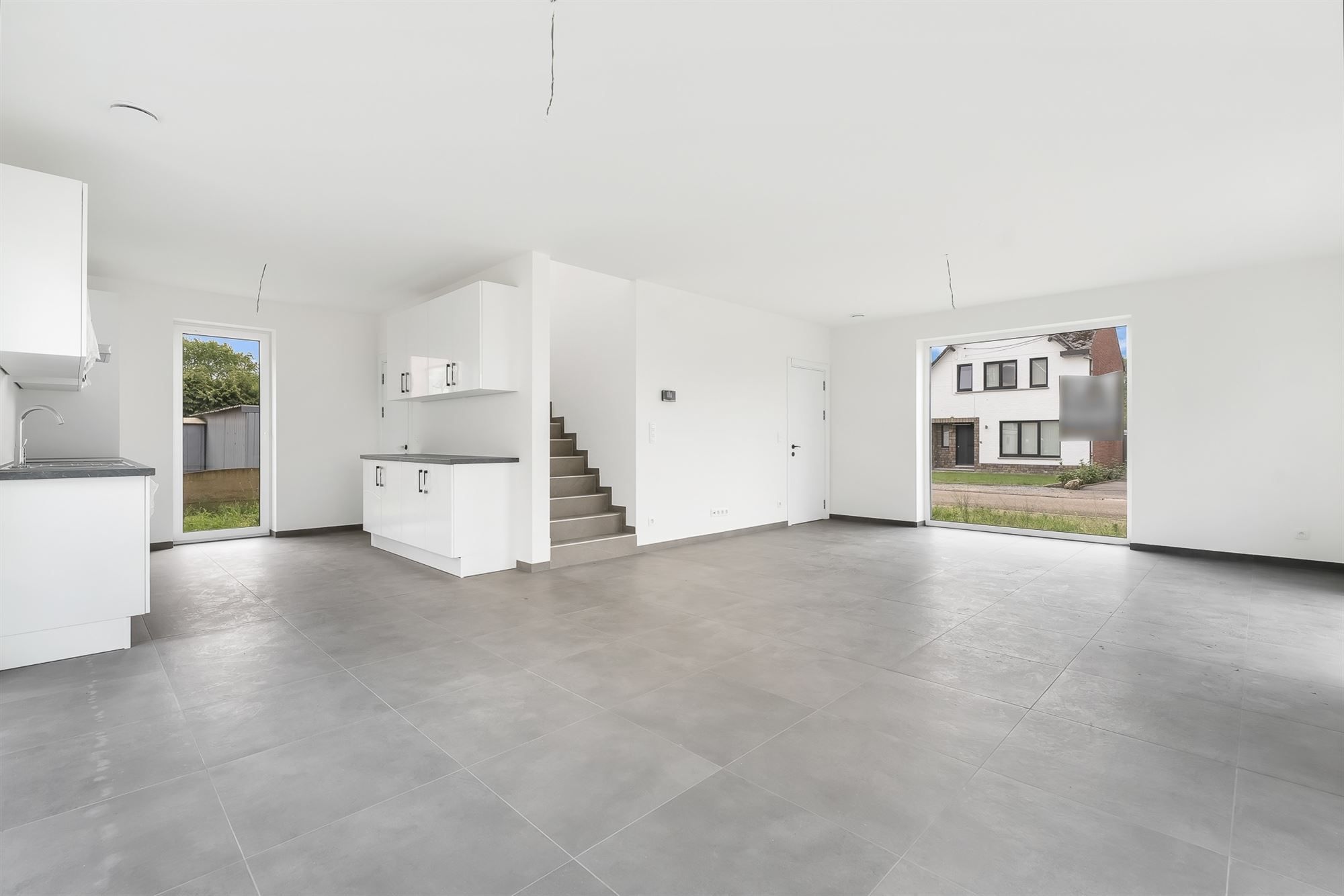 3% REGISTRATIE MOGELIJK! NIEUWBOUWWONING MET 3 SLAAPKAMERS OP CENTRALE LIGGING foto 4