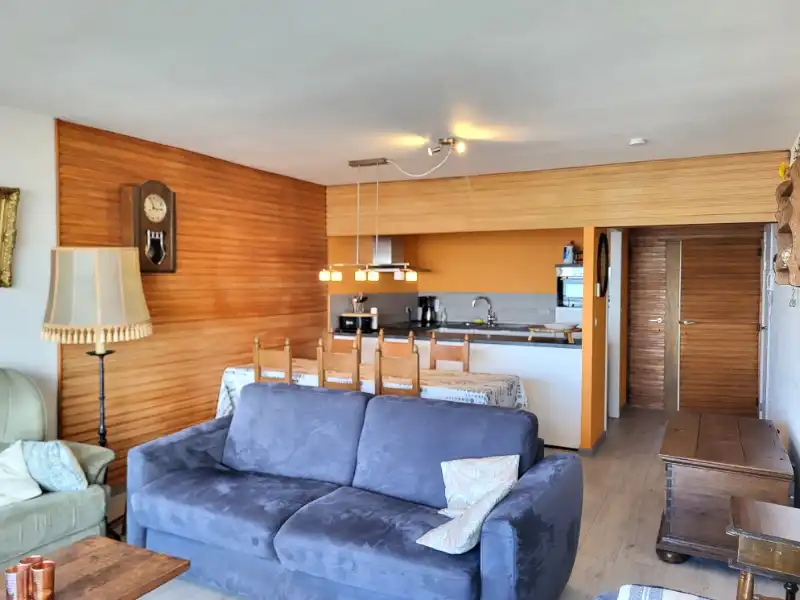 2-slaapkamer appartemet met terras en panoramisch zeezicht te koop foto 3