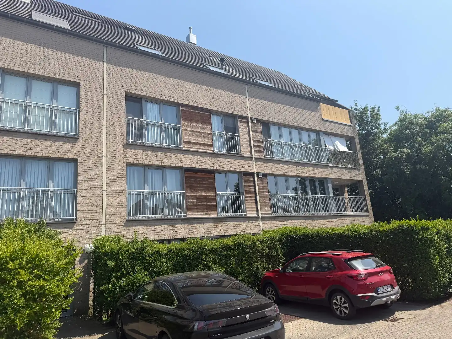 Centraal gelegen appartement in Roeselare met 2 slaapkamers foto 2