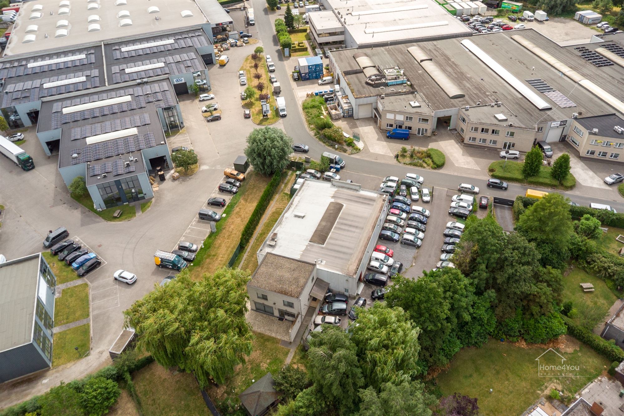 Nijverheidsgebouw + woning  foto 30