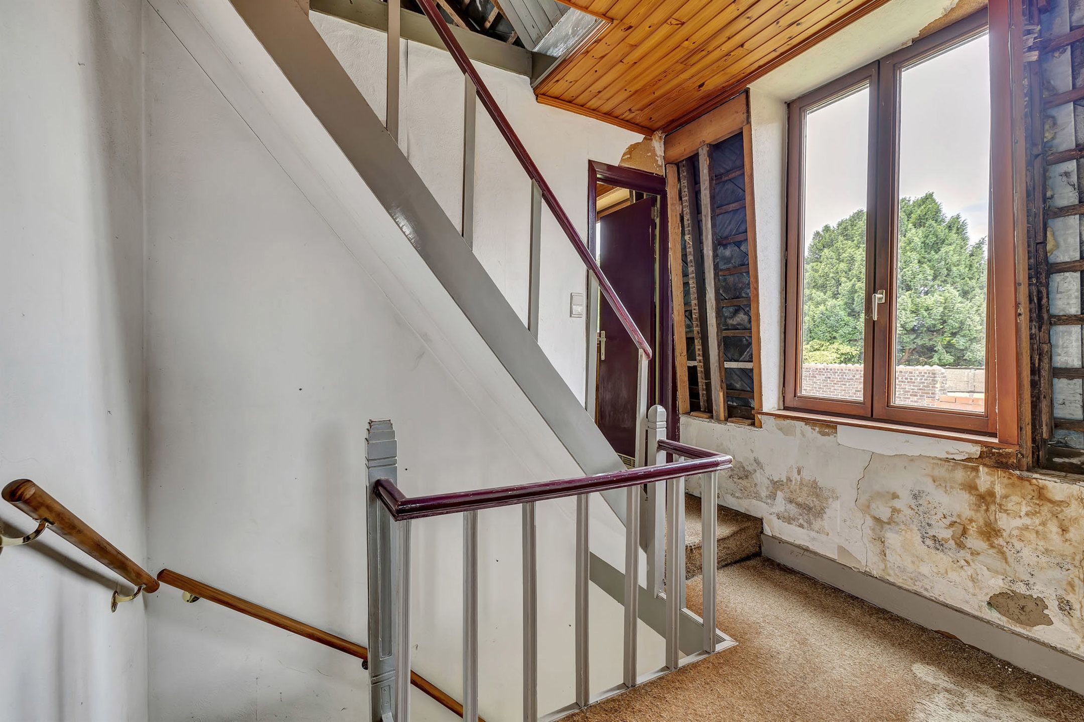 Te renoveren woning met 4 slaapkamers in Aalst  foto 16