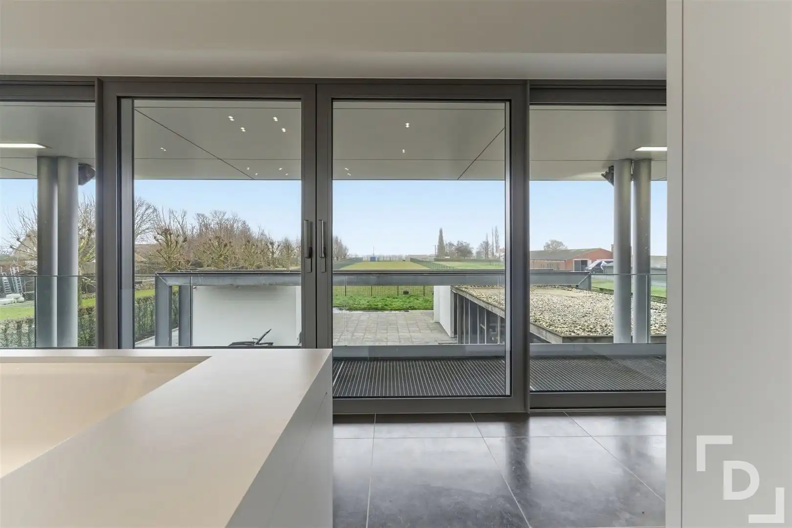 Luxueuze en energiezuinige villa met hoogwaardige afwerking foto 14