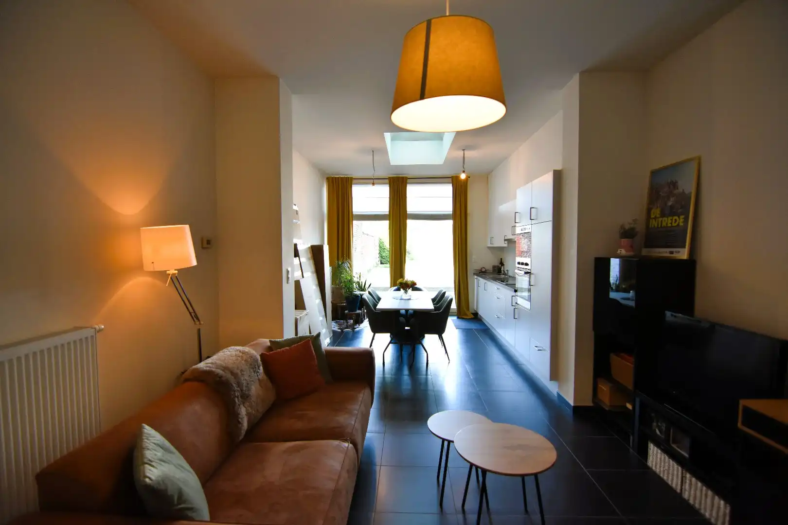 Gerenoveerde woning met tuin nabij centrum foto 4