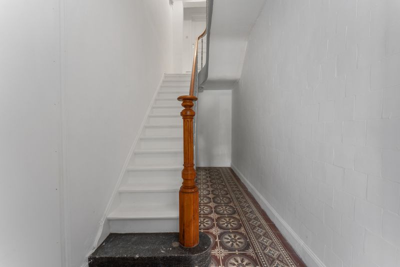 Volledig gerenoveerd appartement met 1 slaapkamer en terras foto 12