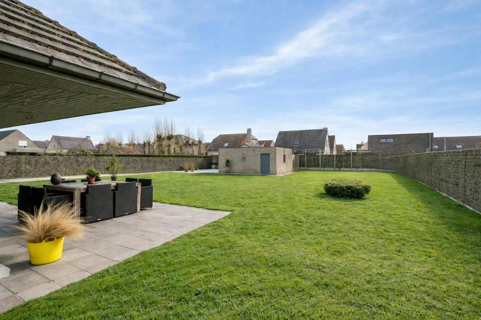 Karaktervolle villa op ruim perceel te koop in Roeselare foto 17