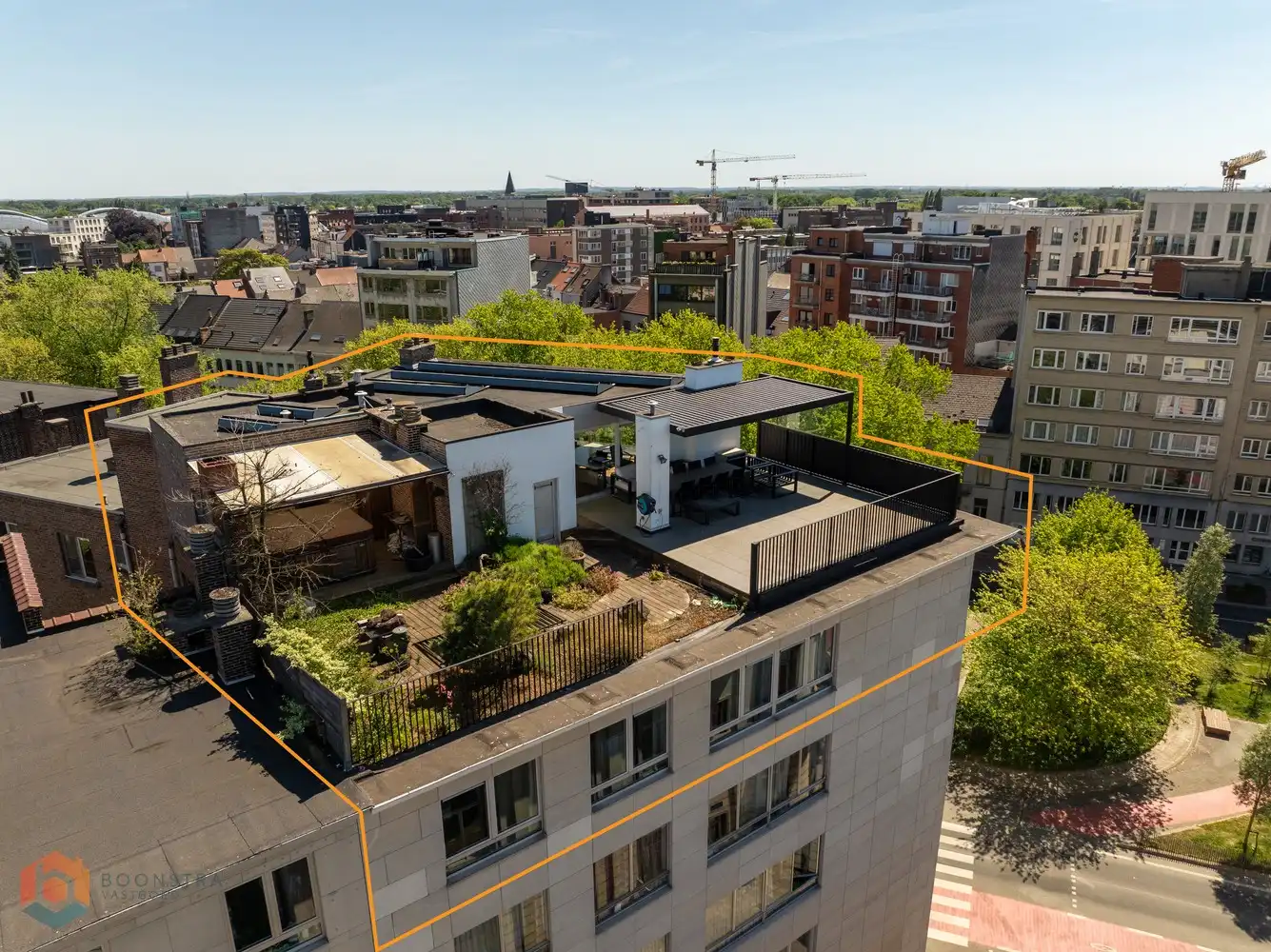 Exclusieve penthouse met 3 slpkrs en riant terras foto {{pictureIndex}}