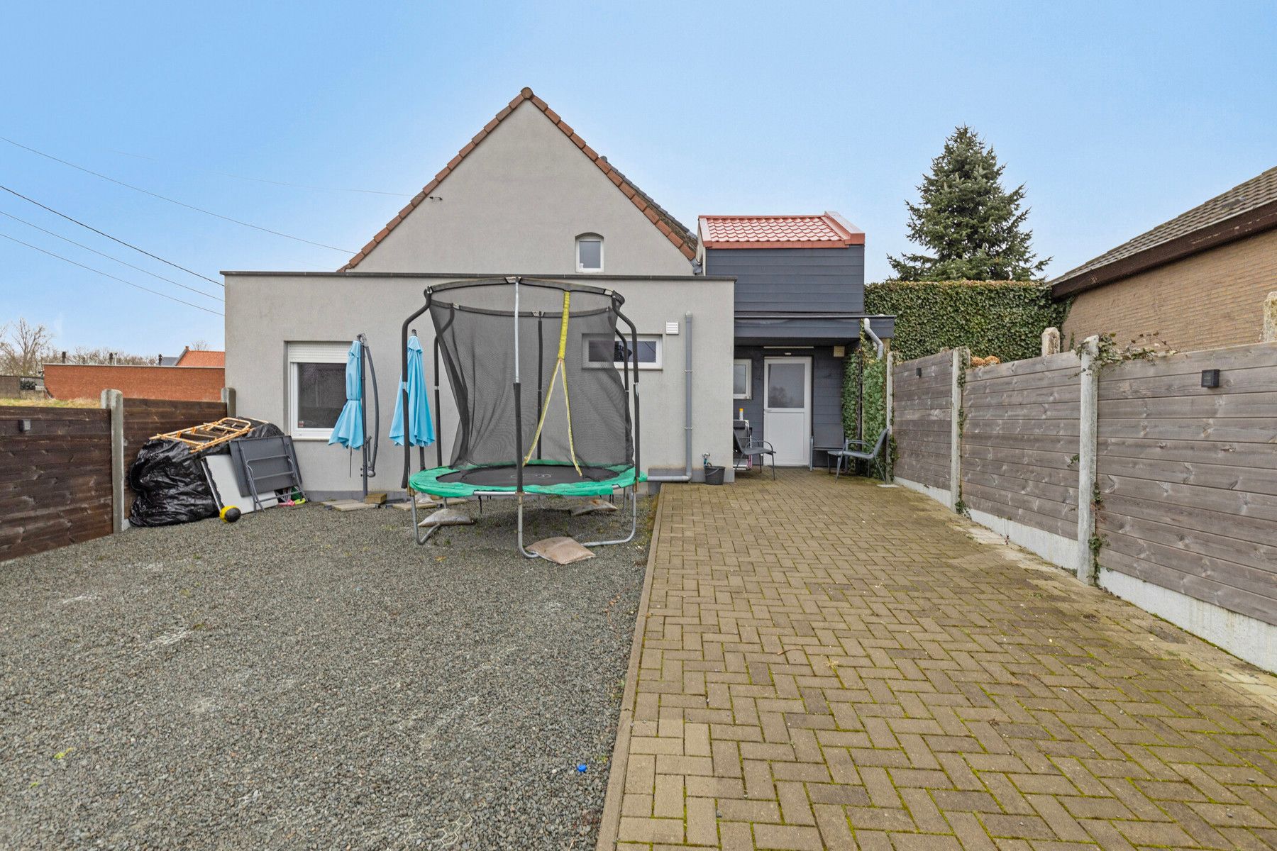 Instapklare woning met 3 slaapkamers en 2 badkamers foto 20